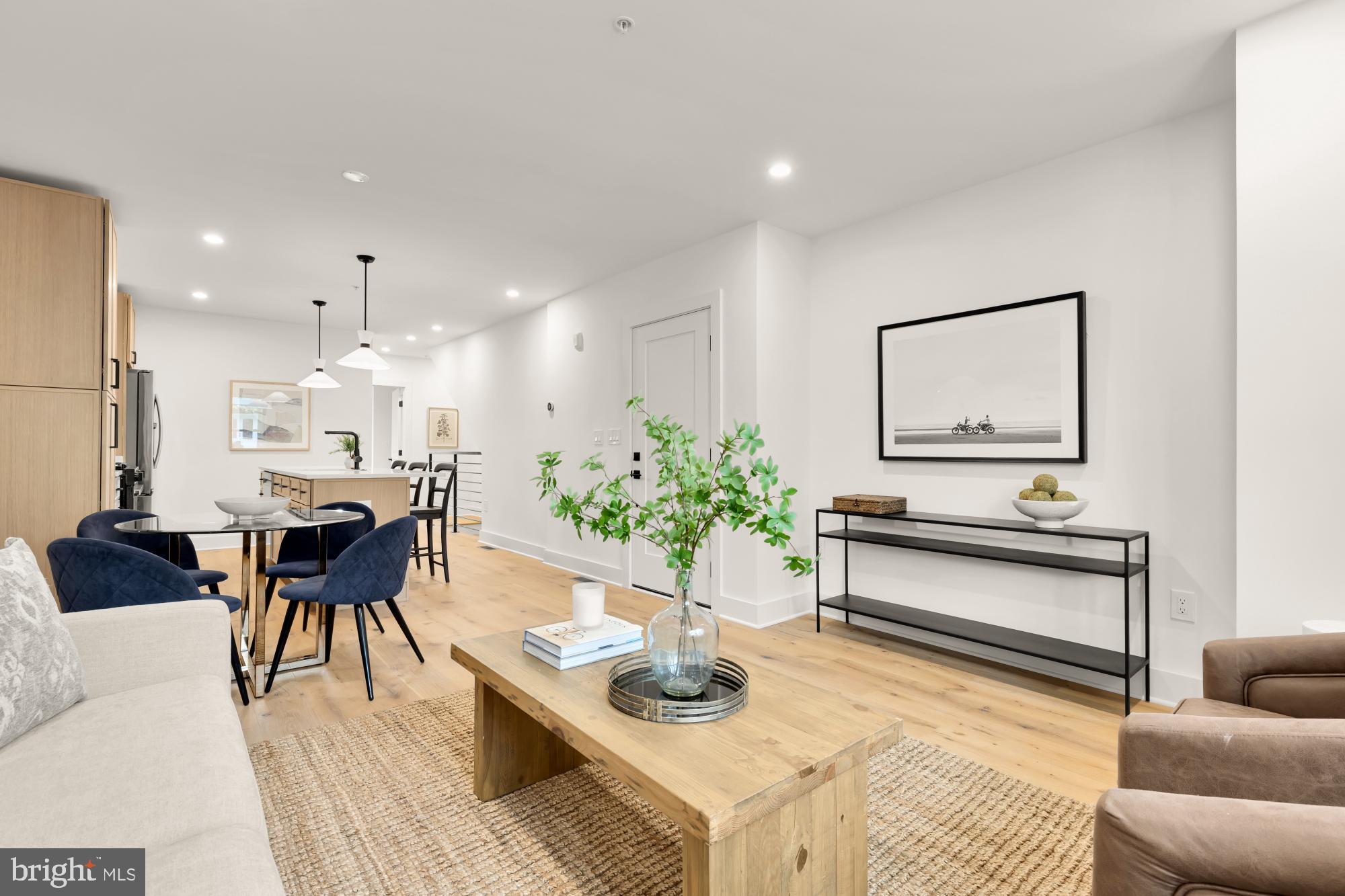 1325 ORREN STREET NE 2