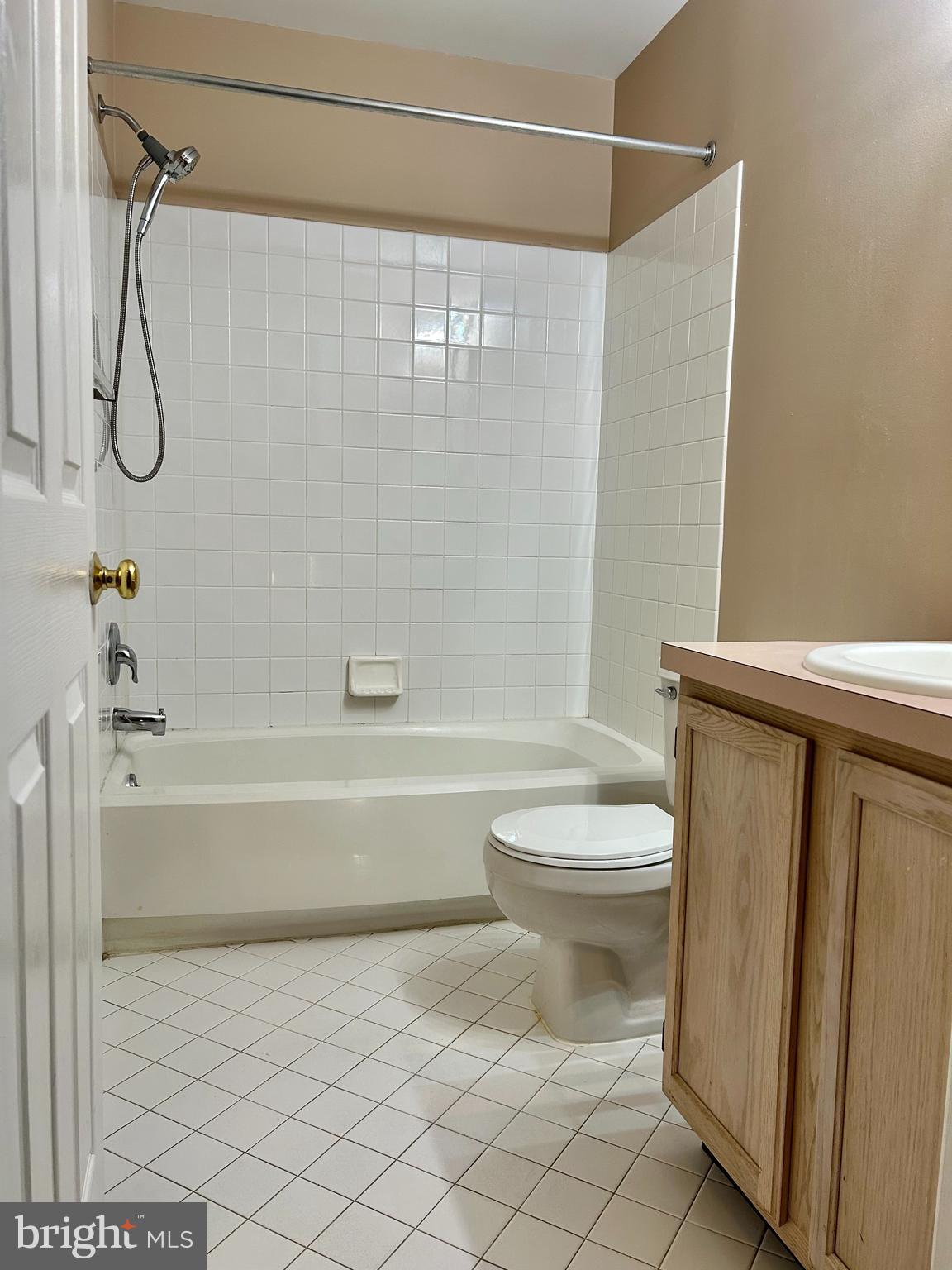 MEADOW GLEN - Residential