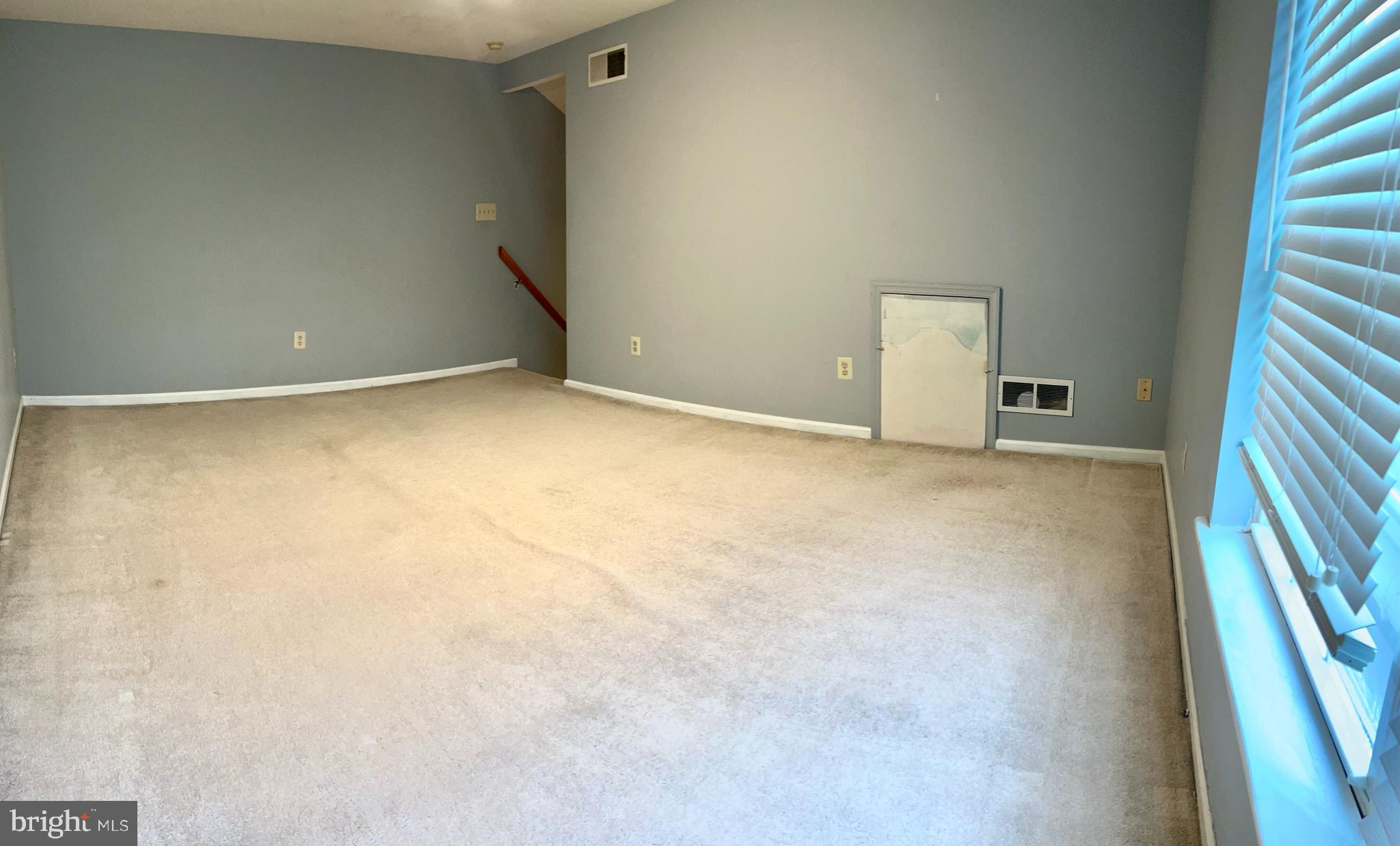 MEADOW GLEN - Residential