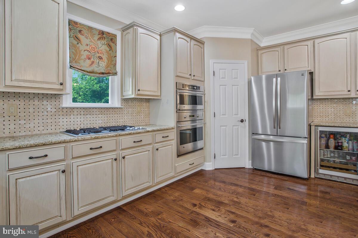 COVENANT CREEK - Residential