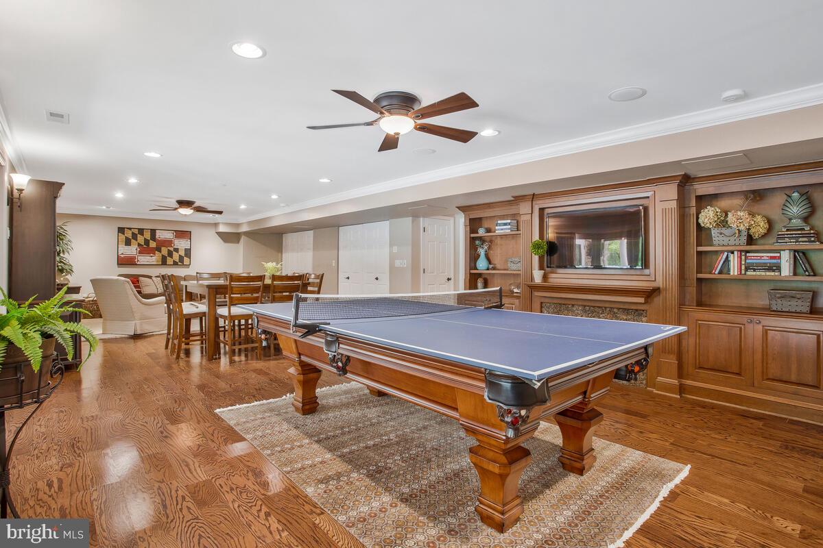 COVENANT CREEK - Residential