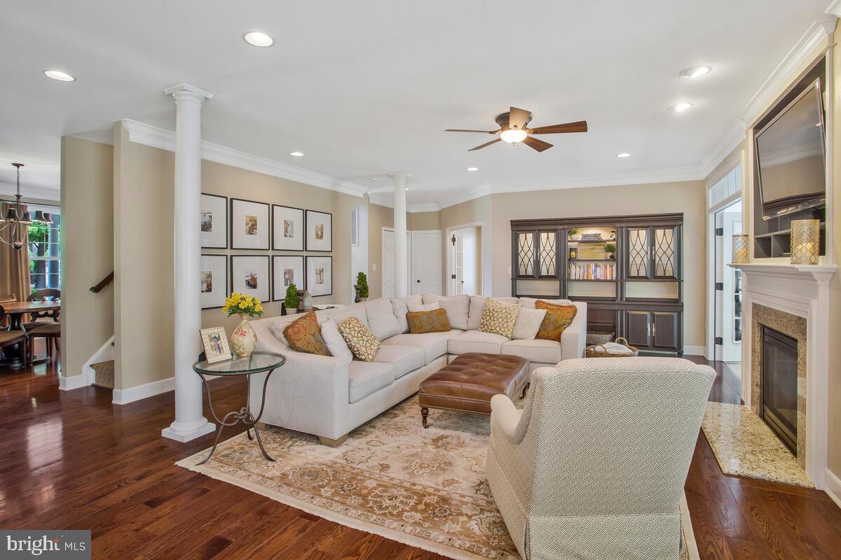 COVENANT CREEK - Residential