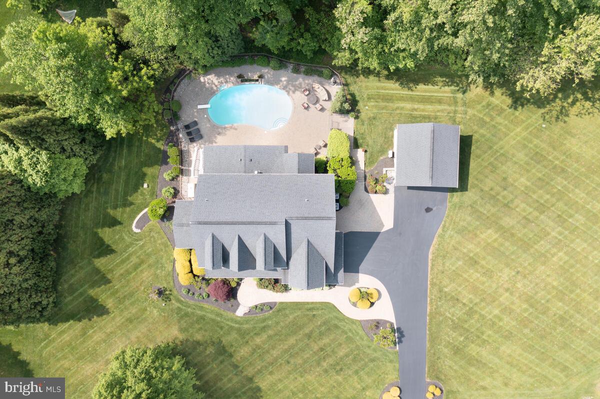 COVENANT CREEK - Residential