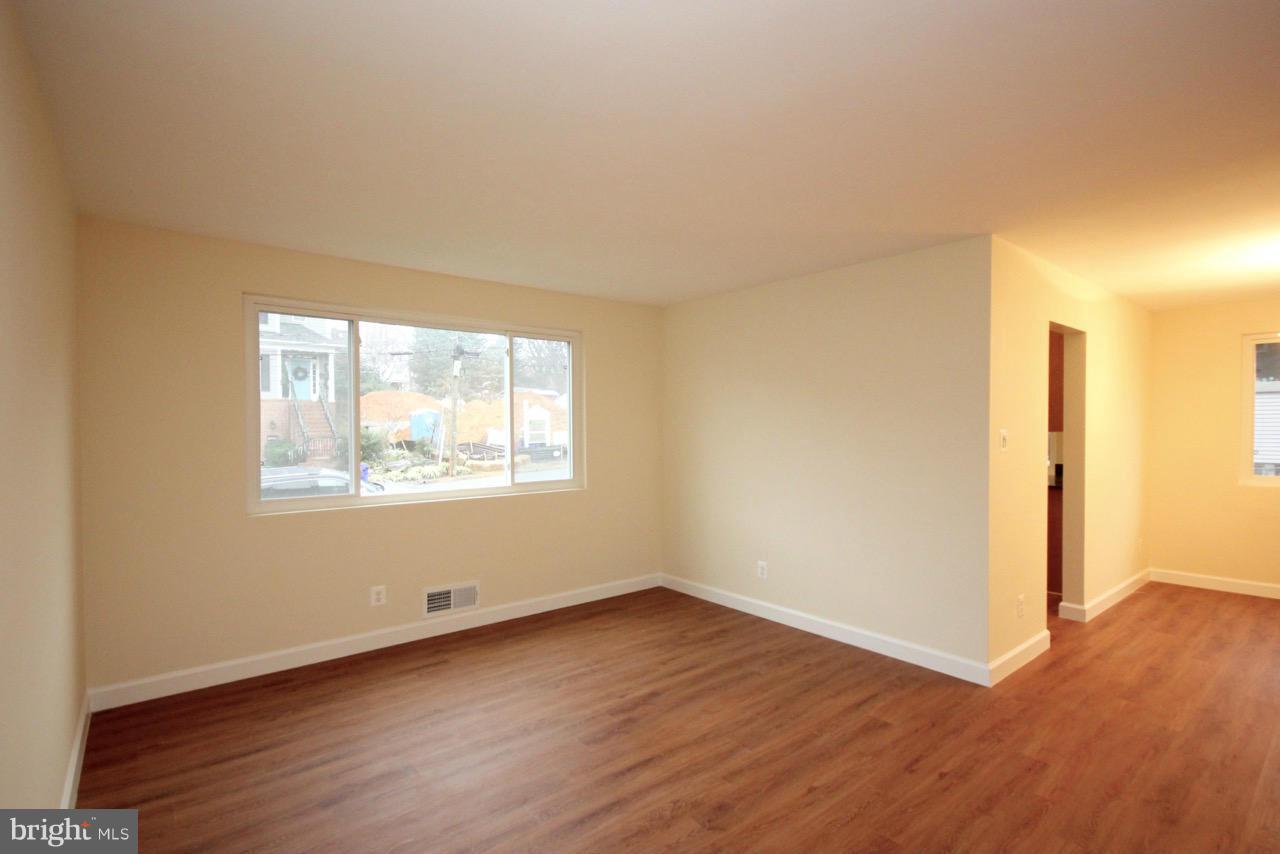 1901 N QUEBEC STREET N MIDDLE UNIT