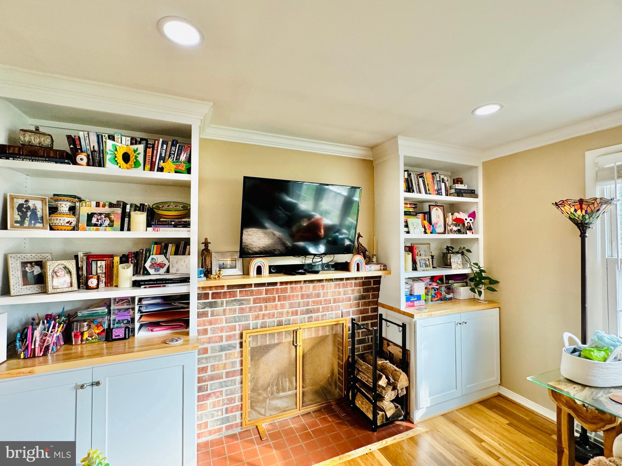 MONTICELLO WOODS - Residential Lease