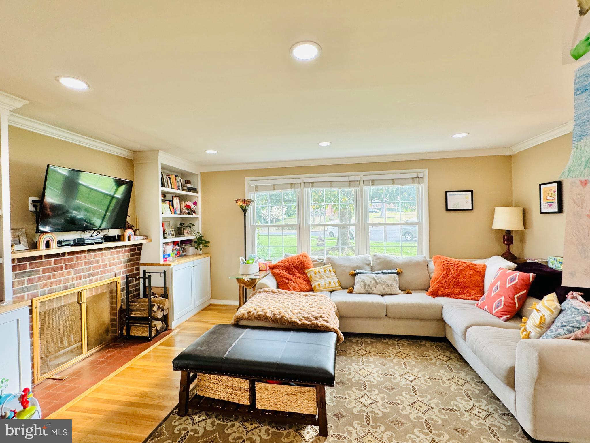 MONTICELLO WOODS - Residential Lease