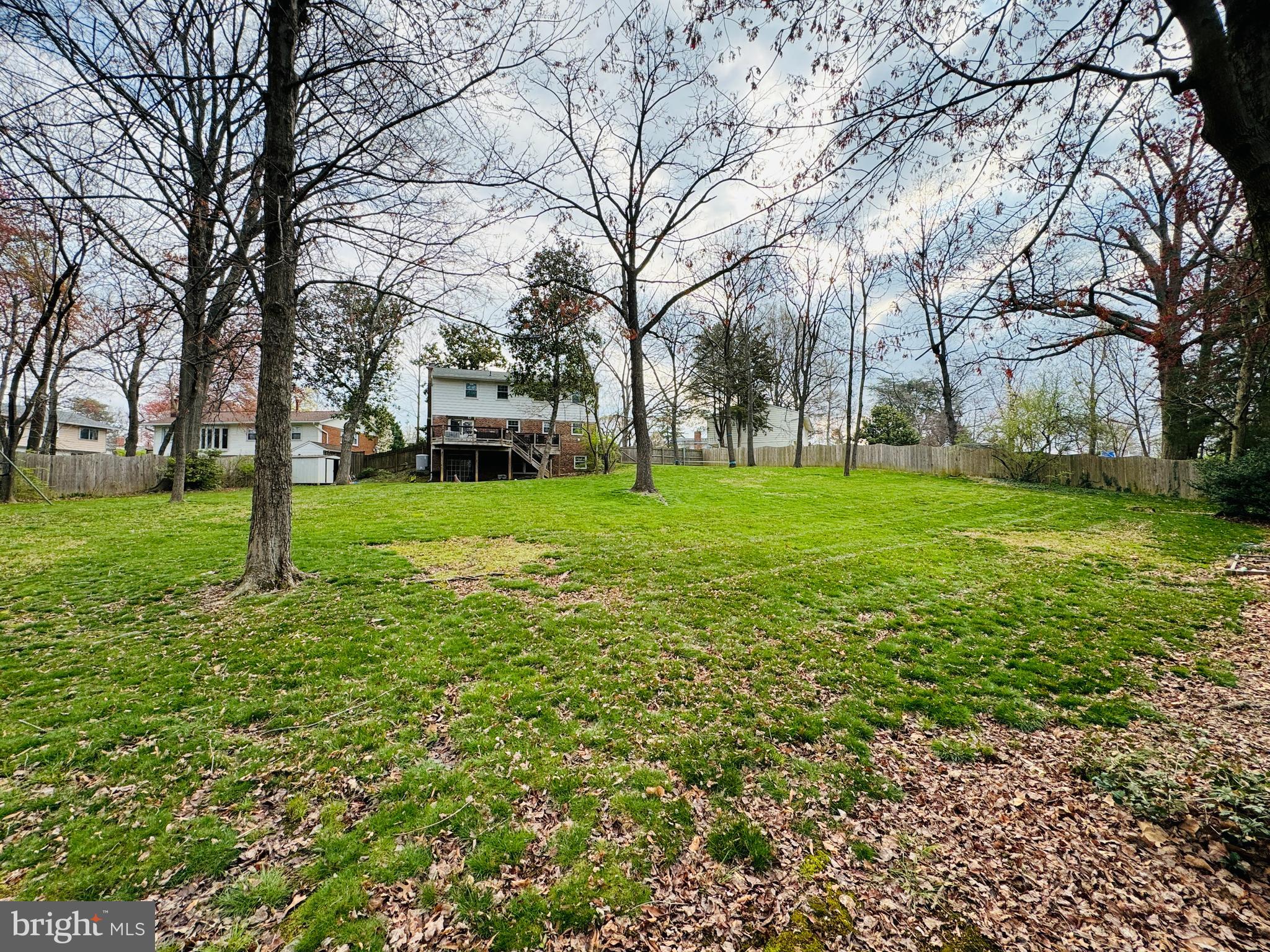 MONTICELLO WOODS - Residential Lease