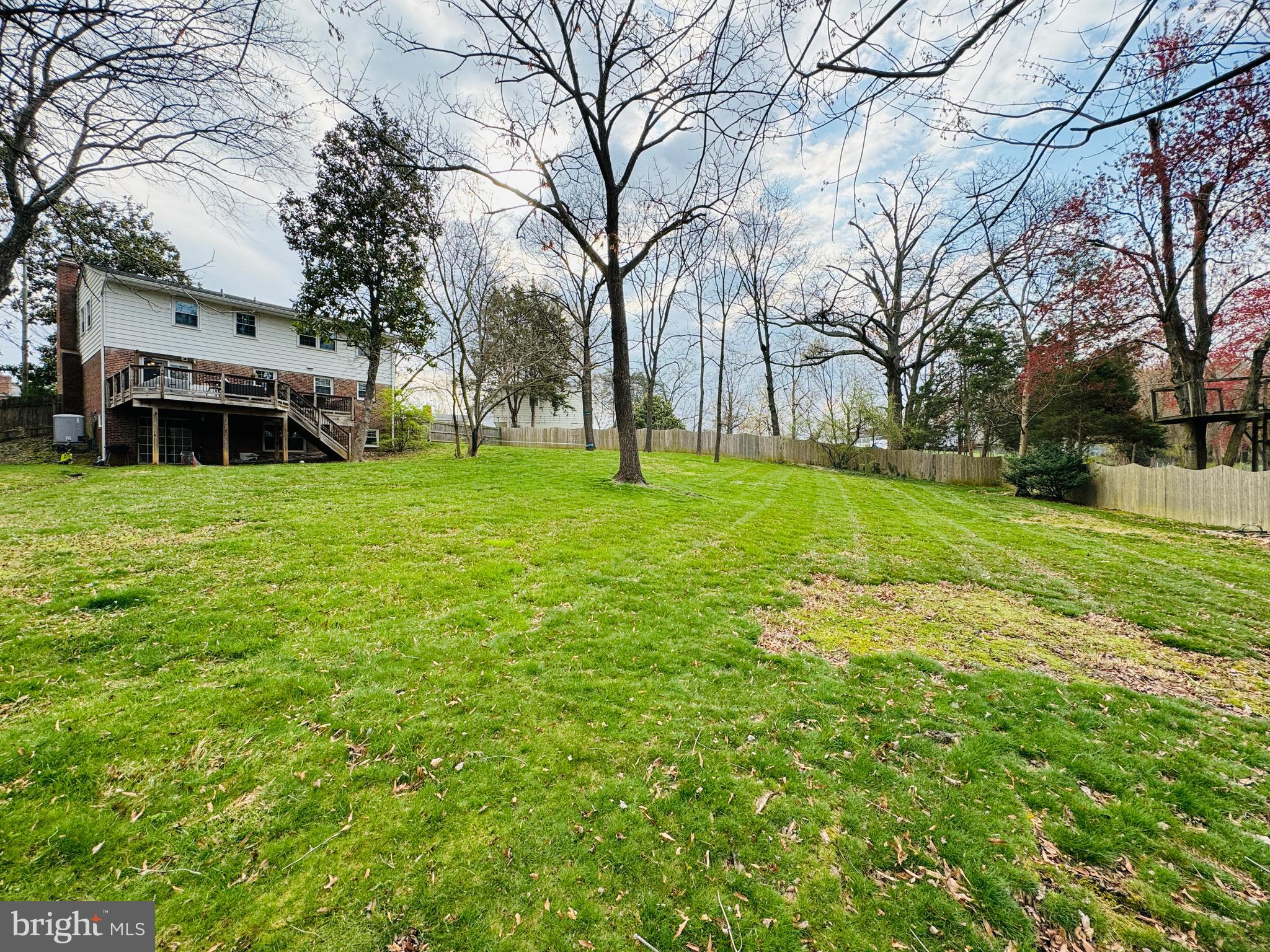 MONTICELLO WOODS - Residential Lease