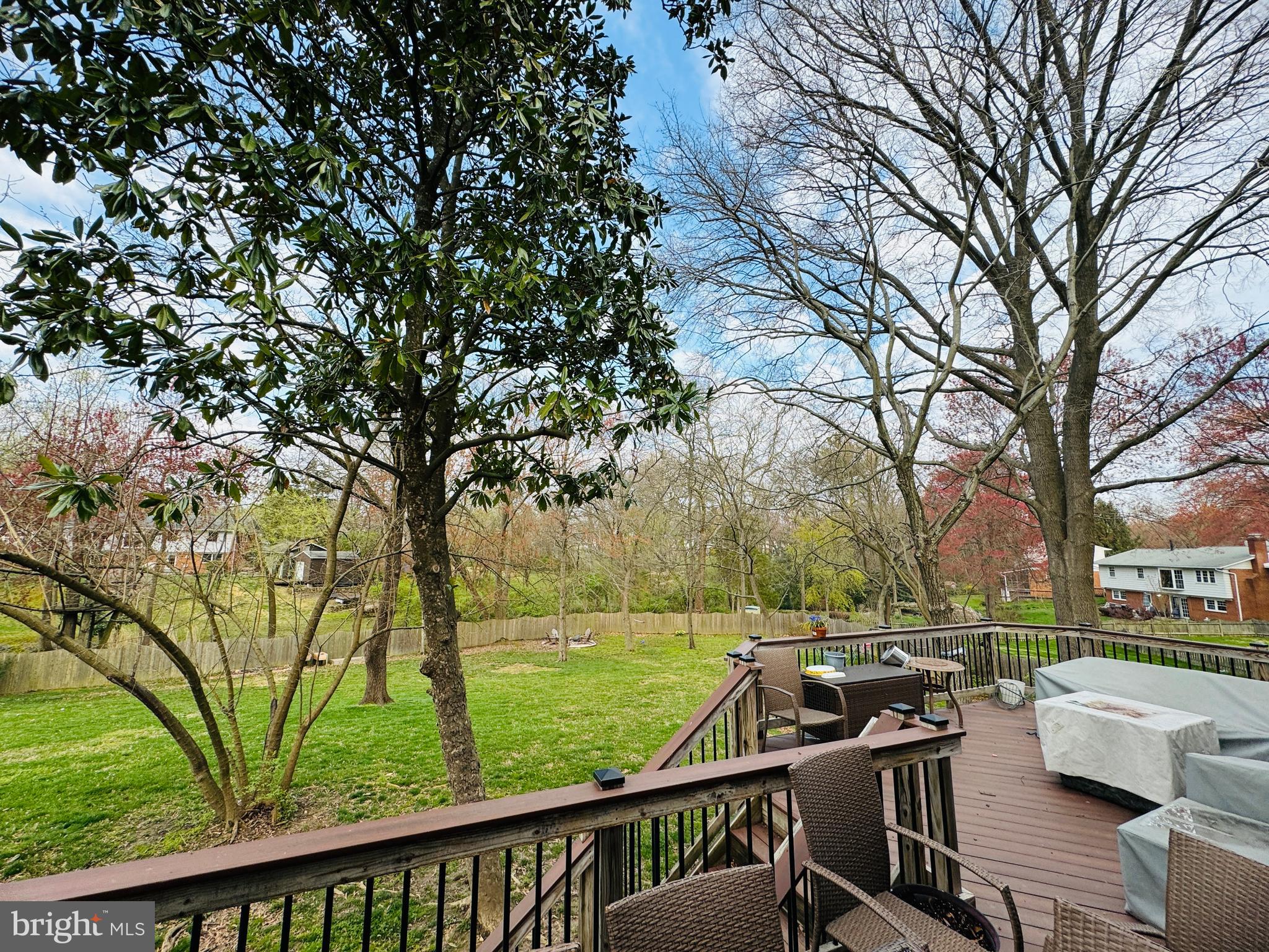 MONTICELLO WOODS - Residential Lease