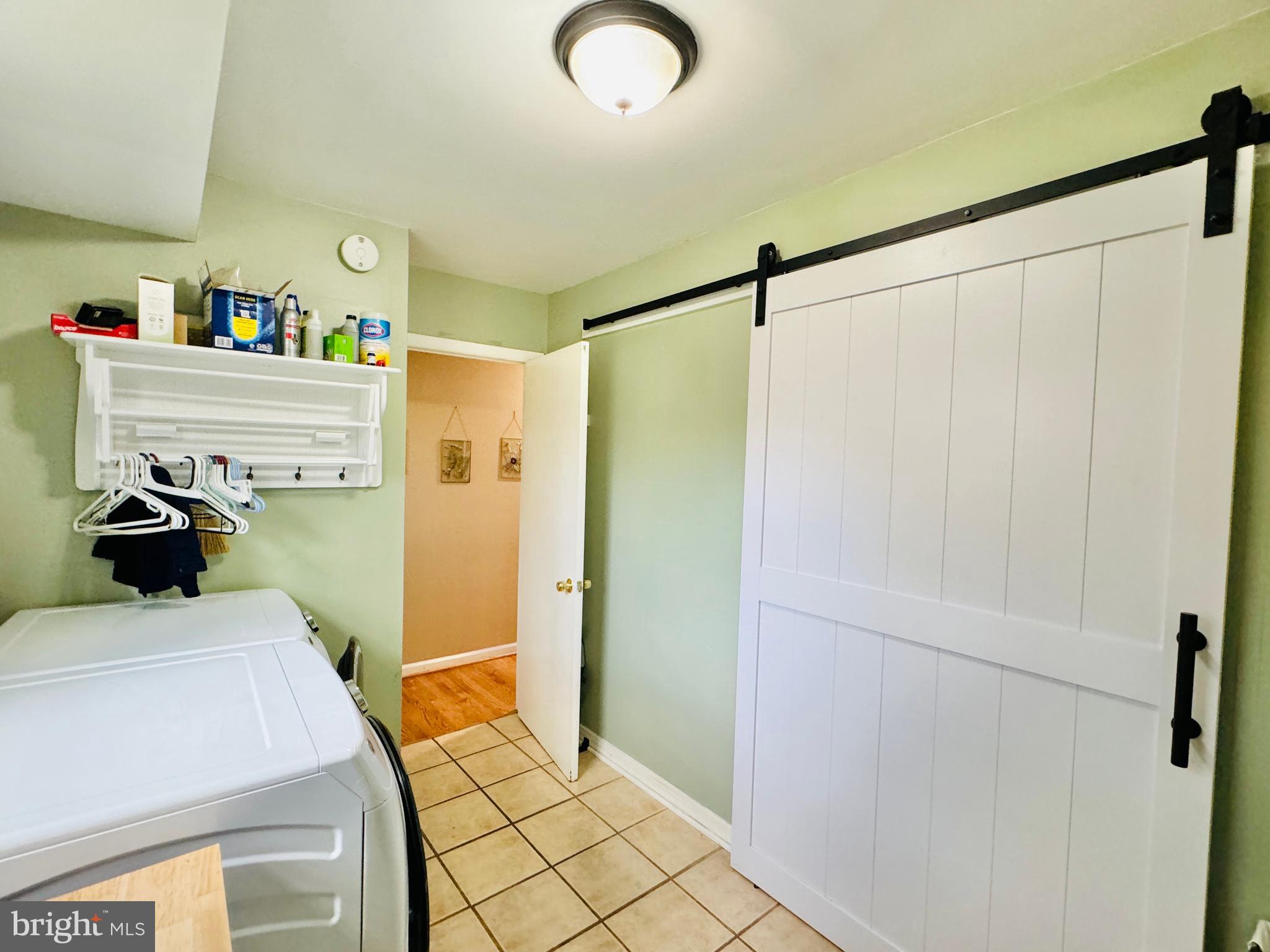 MONTICELLO WOODS - Residential Lease