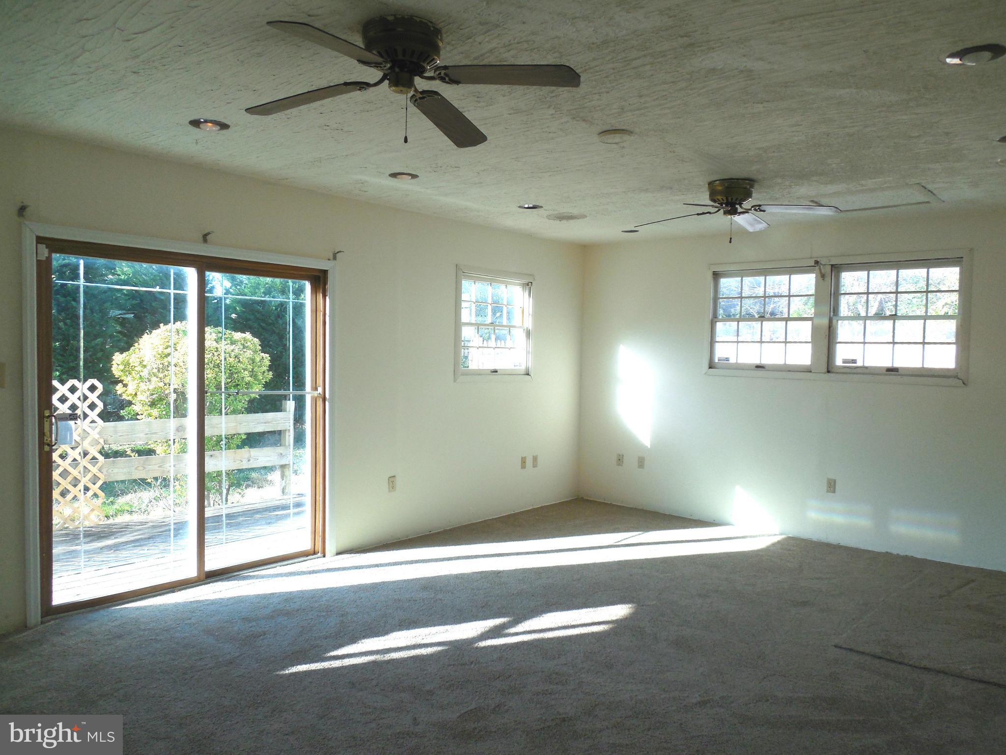 DOWNTOWN FREDERICK - Residential Lease