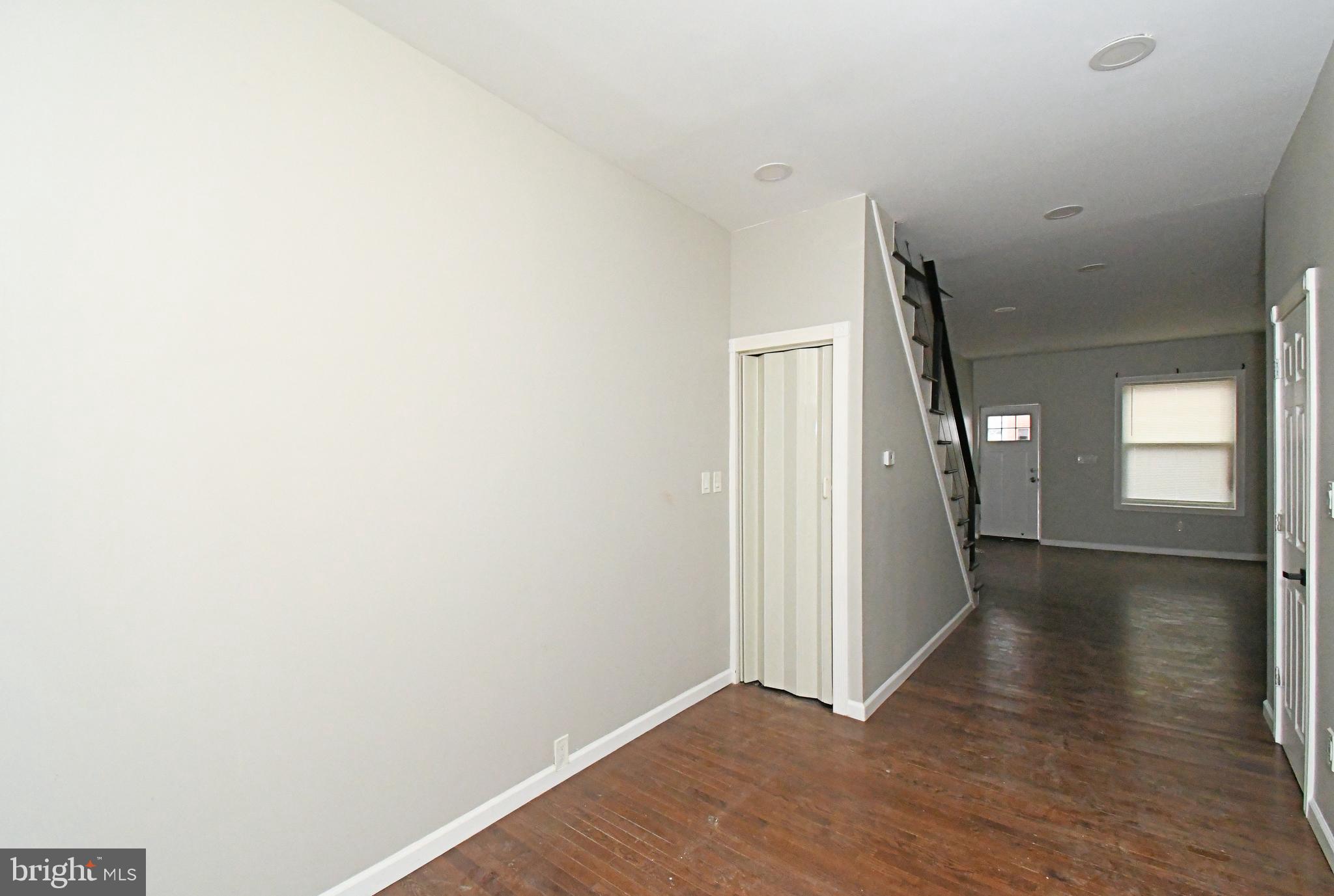 PORT RICHMOND - Residential