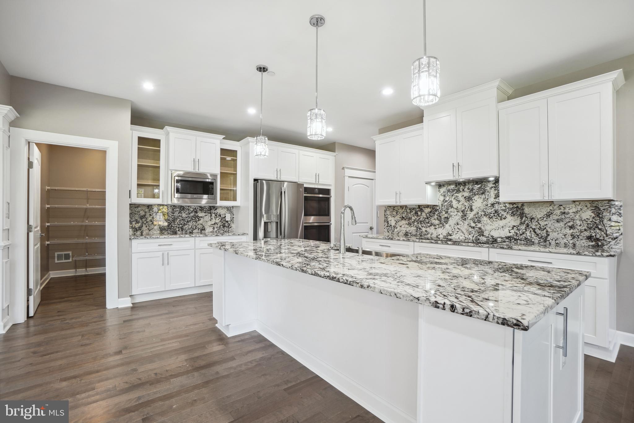 12605 LANHAM SEVERN ROAD