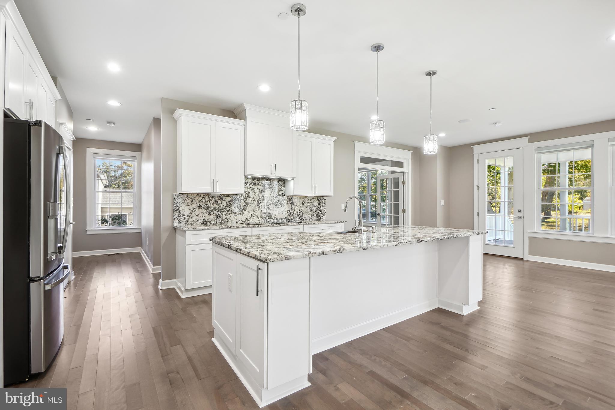 12605 LANHAM SEVERN ROAD