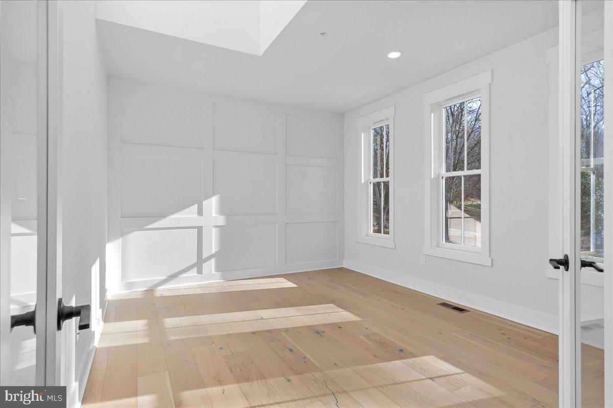 ANTON NORTH - Residential