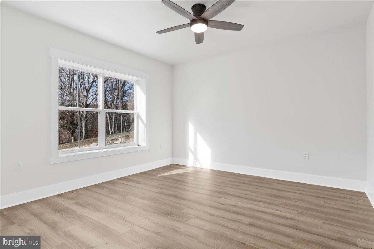 ANTON NORTH - Residential