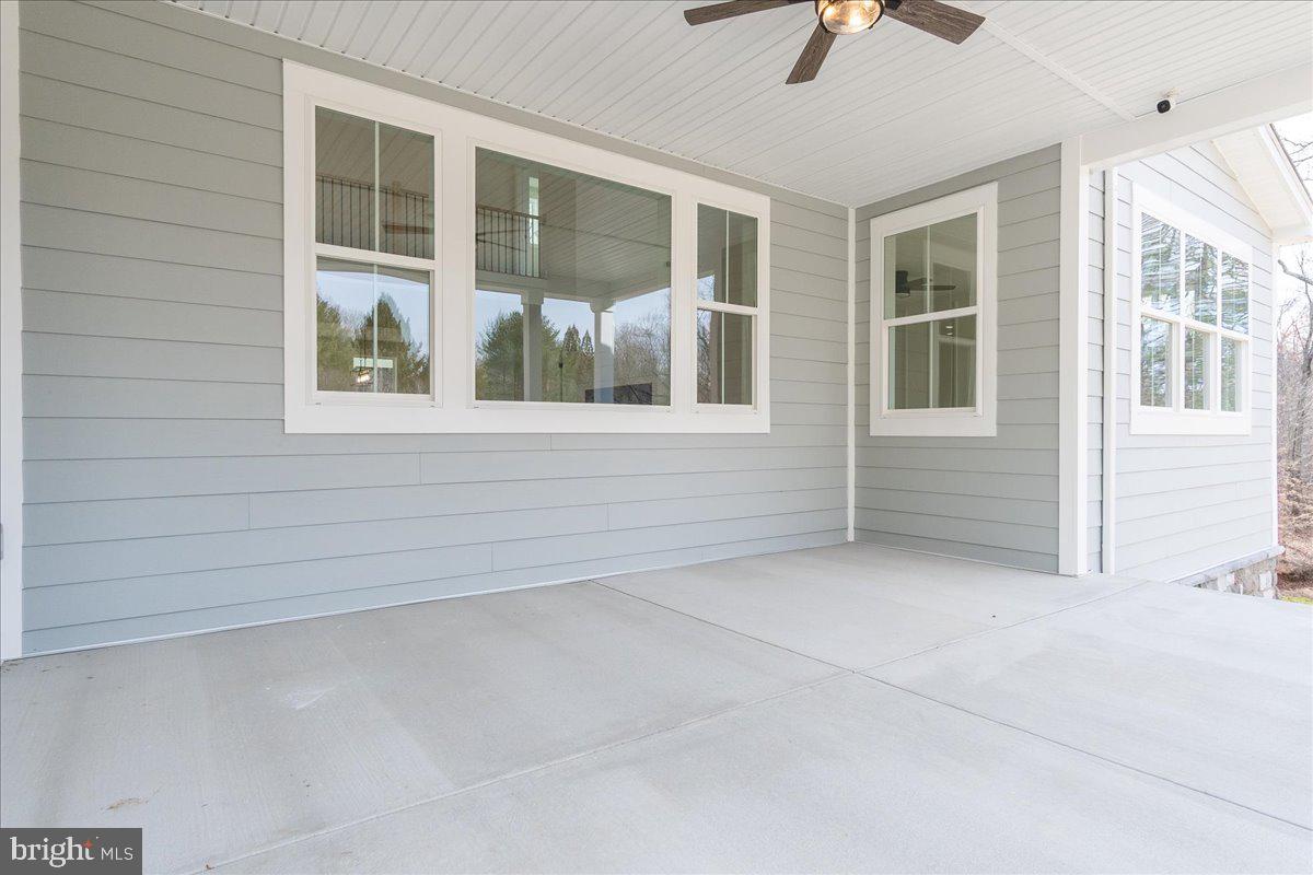 ANTON NORTH - Residential