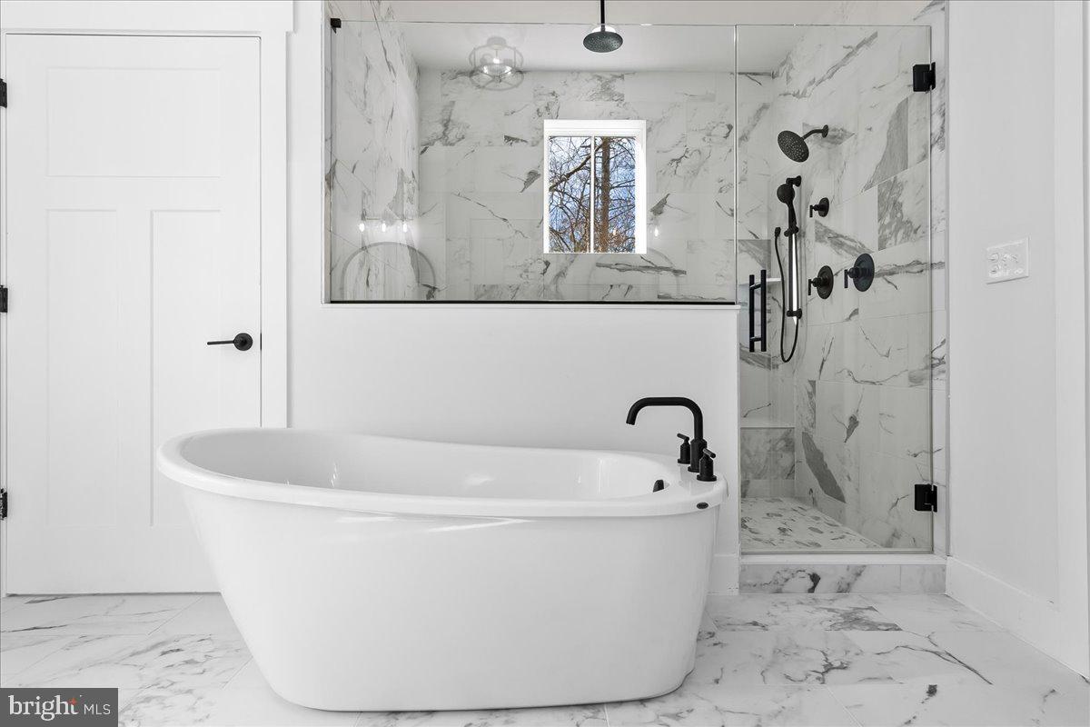 ANTON NORTH - Residential