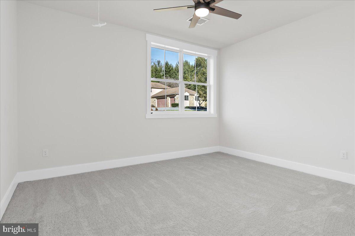 ANTON NORTH - Residential