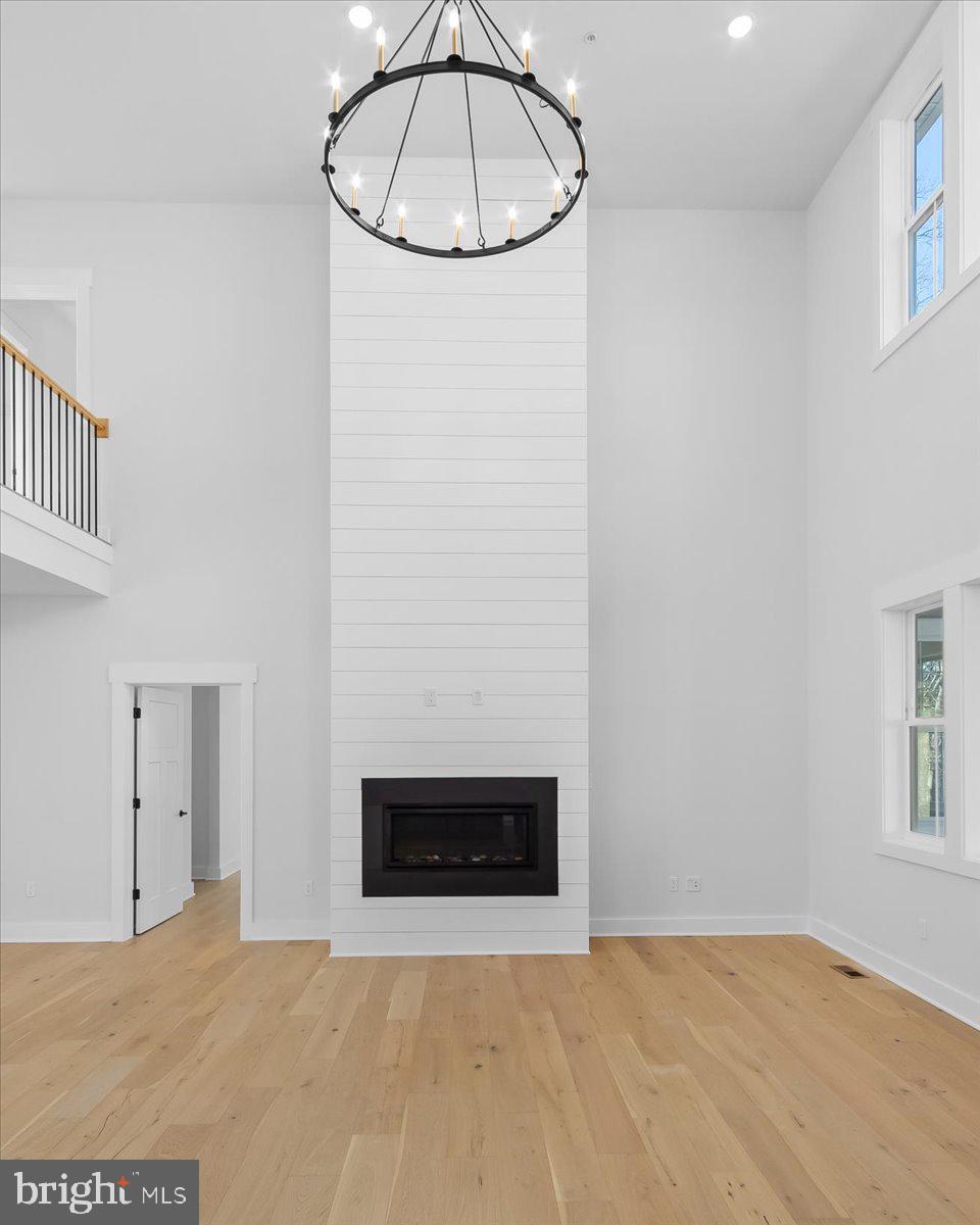 ANTON NORTH - Residential