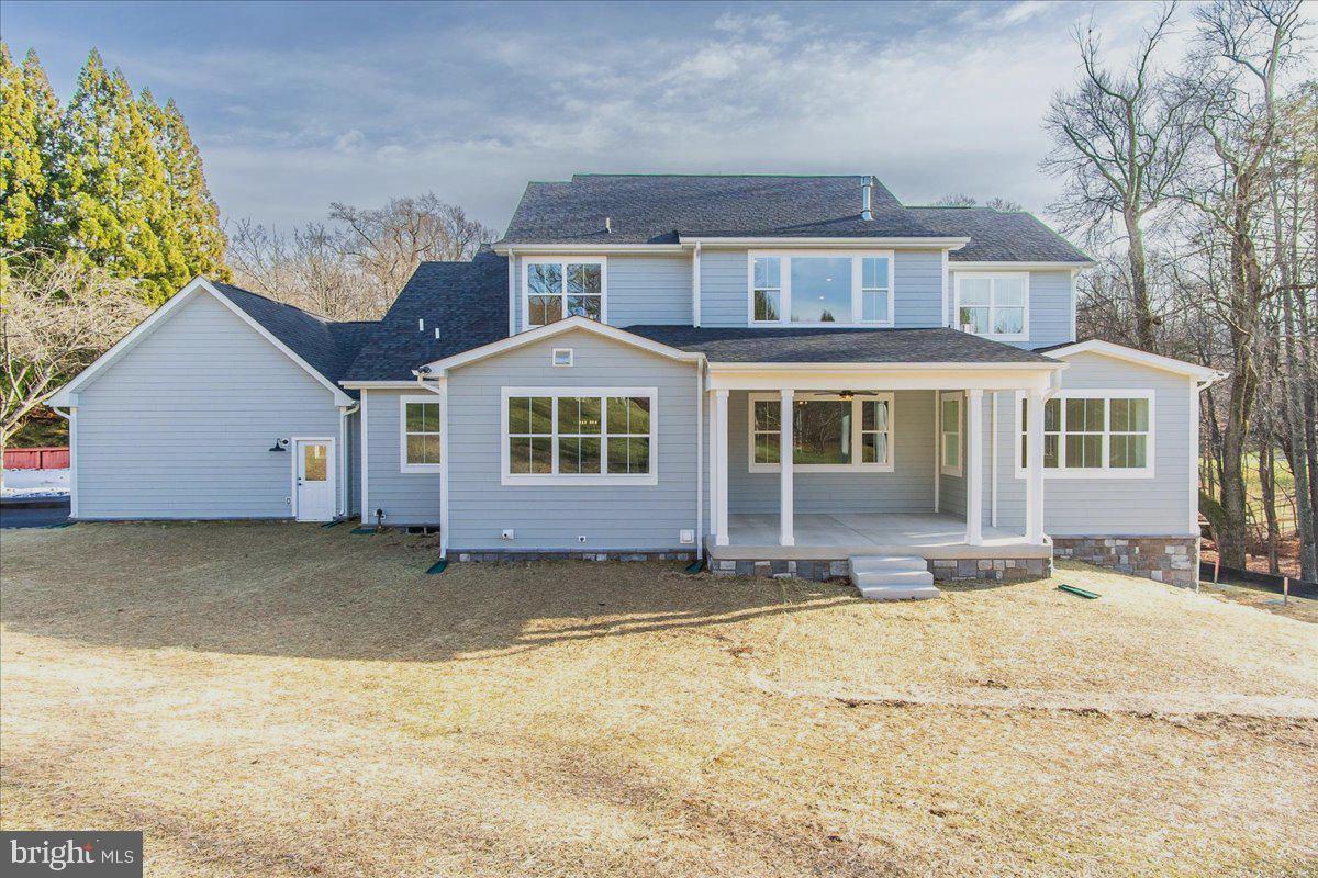 ANTON NORTH - Residential