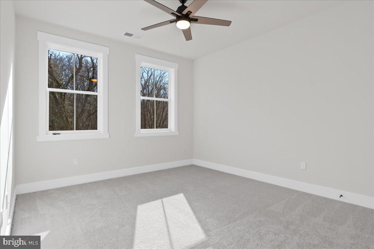 ANTON NORTH - Residential