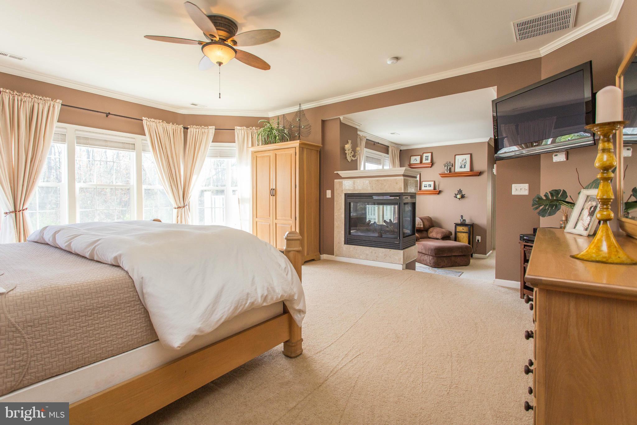 KENSINGTON HILL - Residential