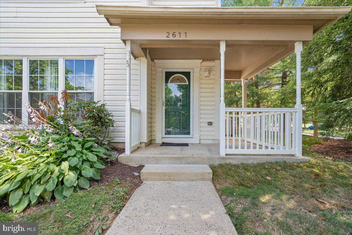 2611 WARREN WAY 4   1
