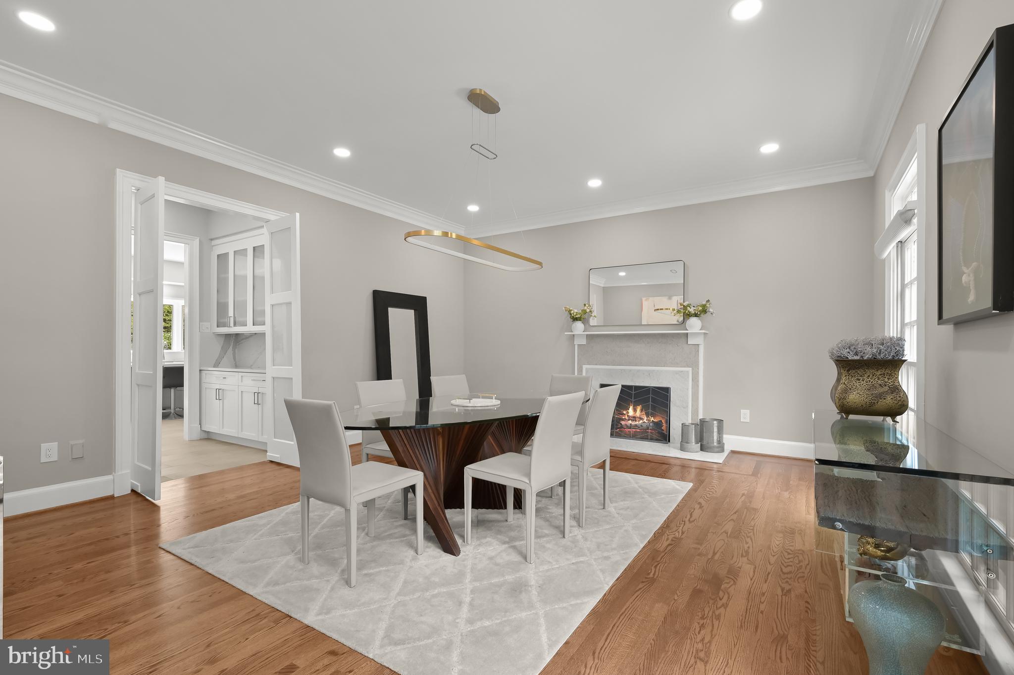 BRADLEY HILLS GROVE - Residential