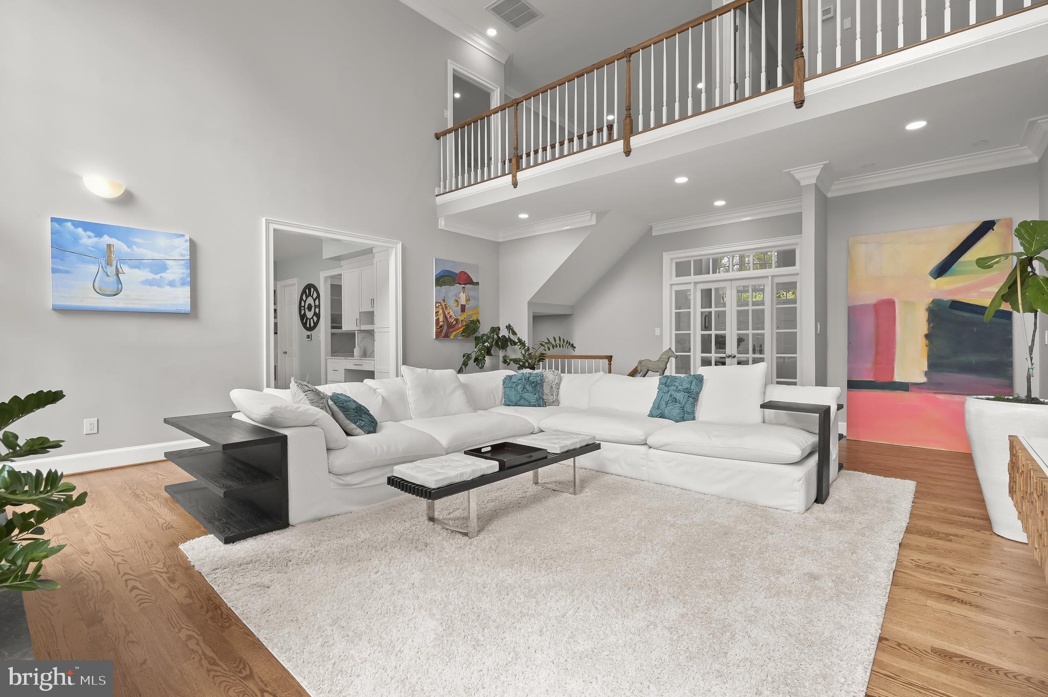 BRADLEY HILLS GROVE - Residential