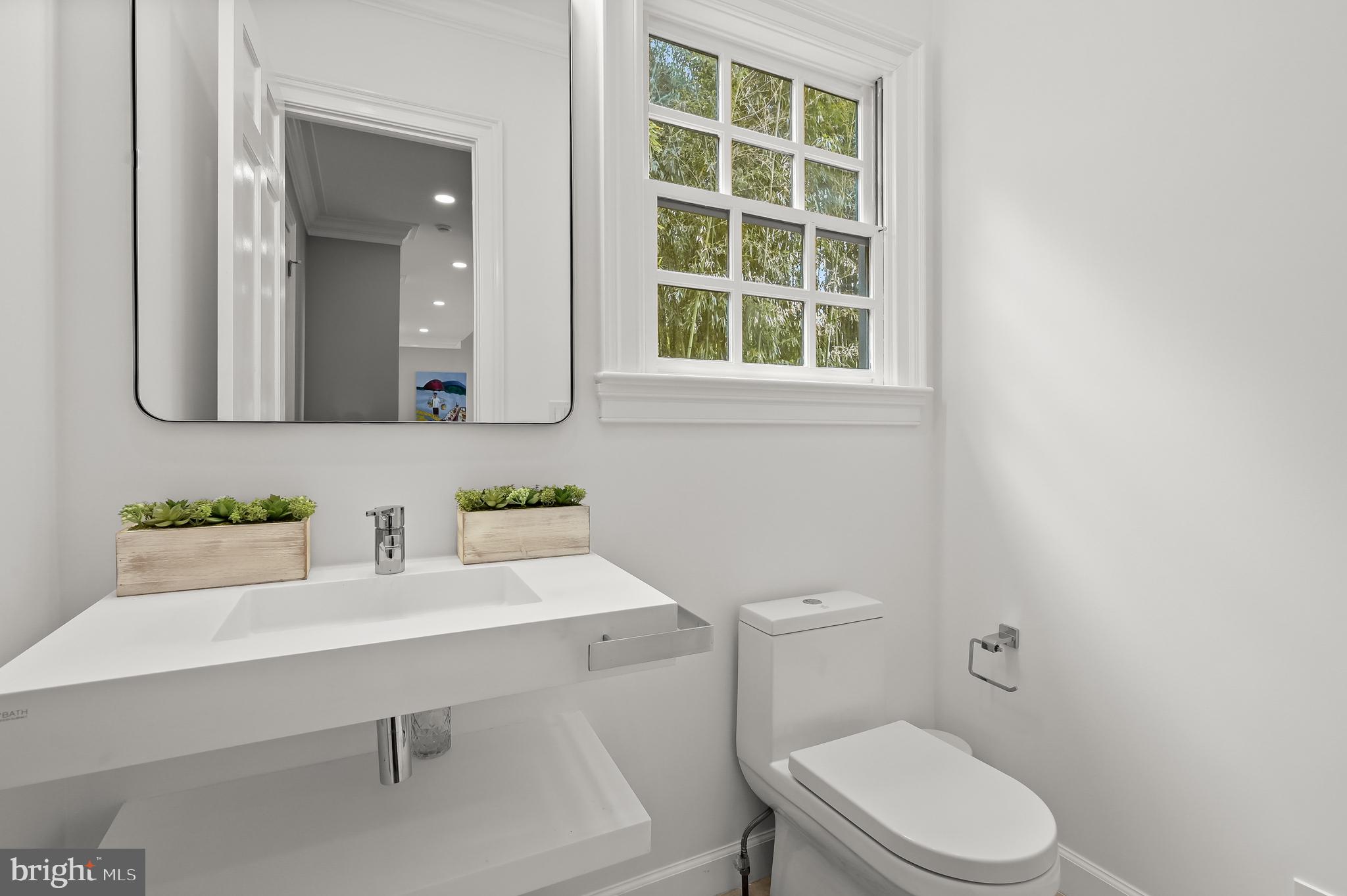 BRADLEY HILLS GROVE - Residential