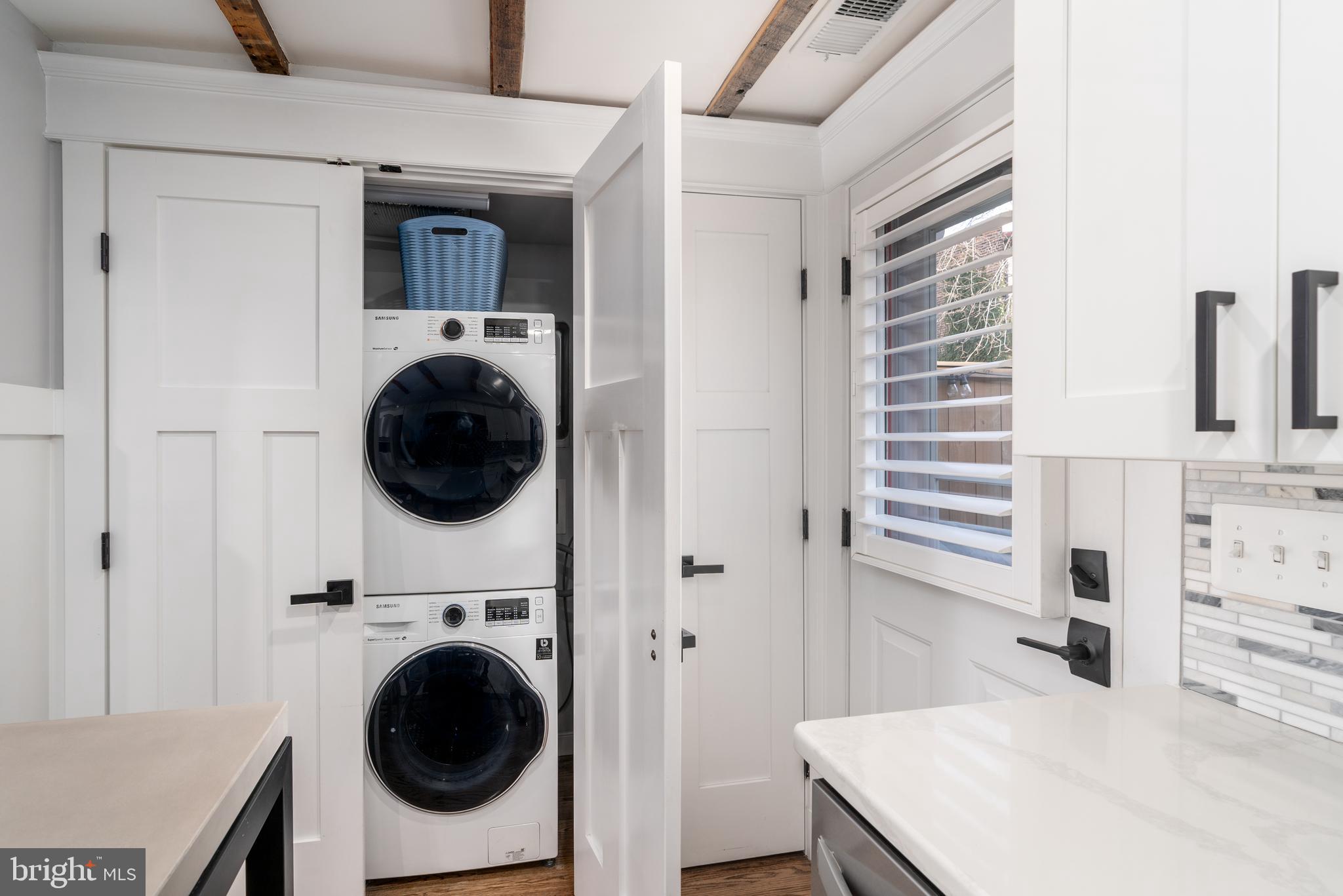 OLD TOWN ALEXANDRIA - Residential