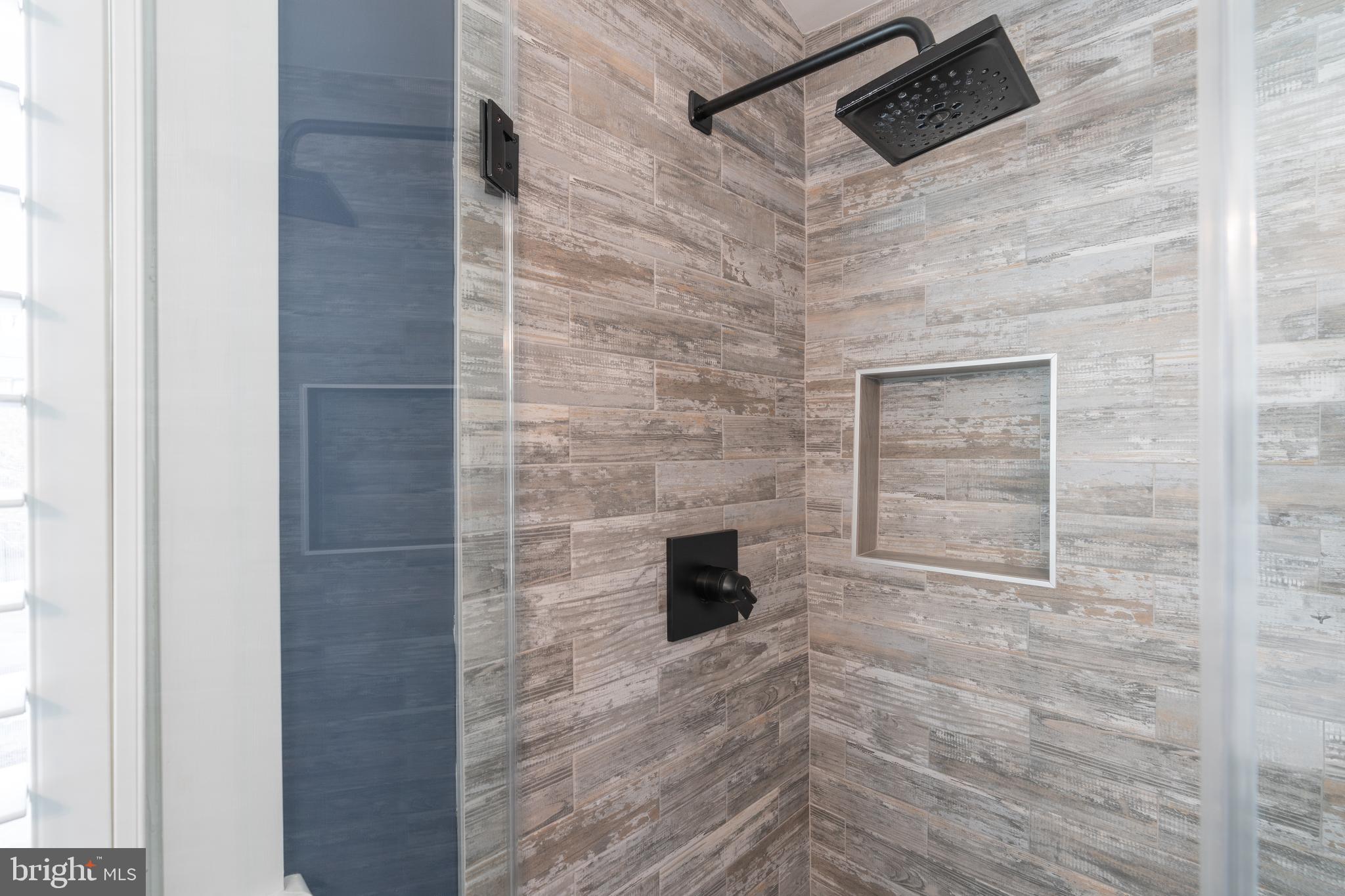 OLD TOWN ALEXANDRIA - Residential