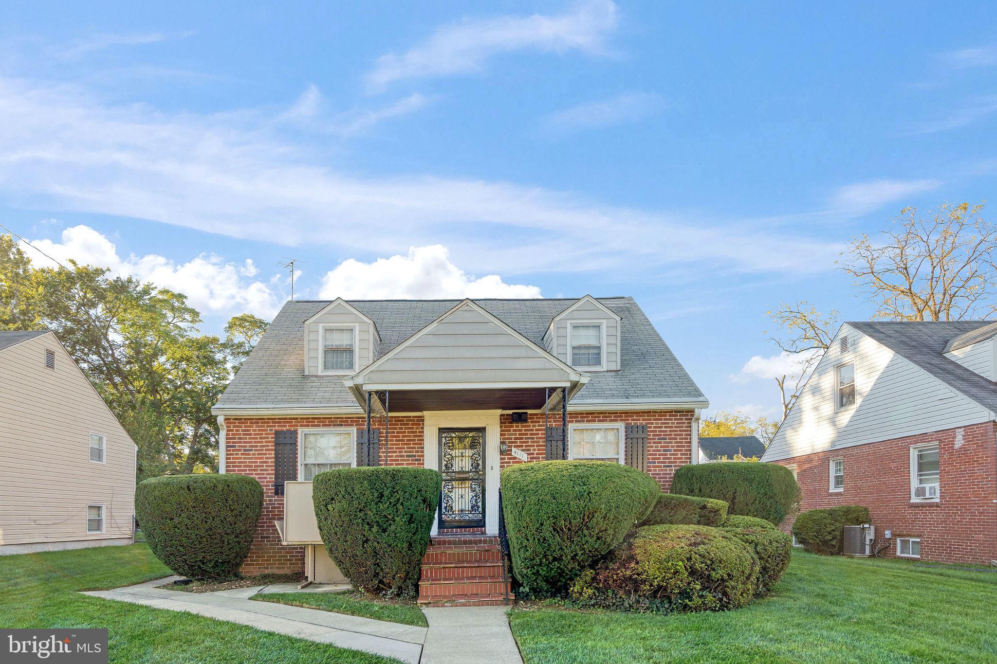 WEST ARLINGTON - Residential