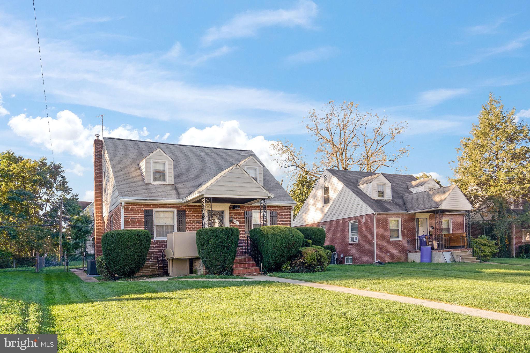 WEST ARLINGTON - Residential