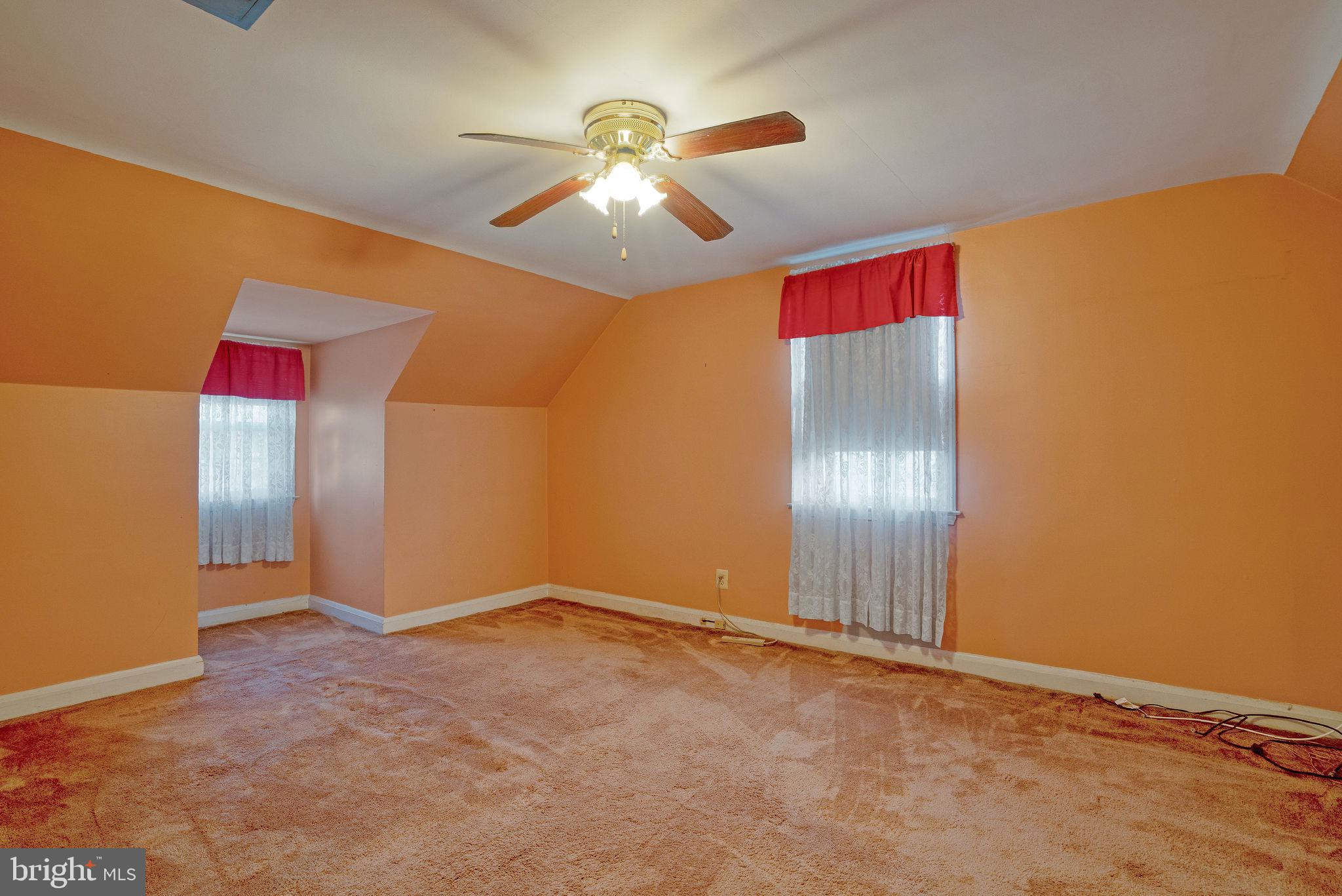 WEST ARLINGTON - Residential