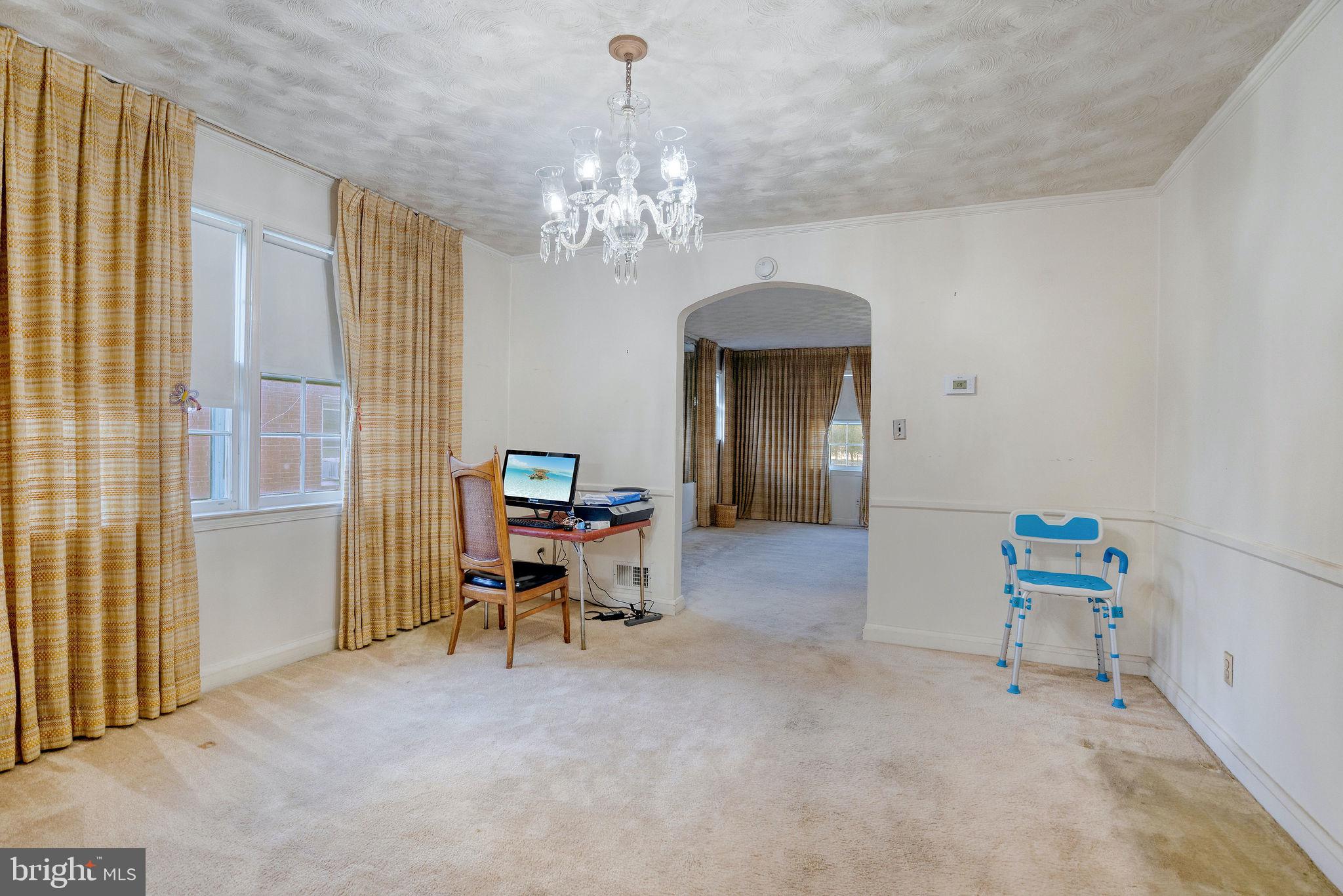 WEST ARLINGTON - Residential