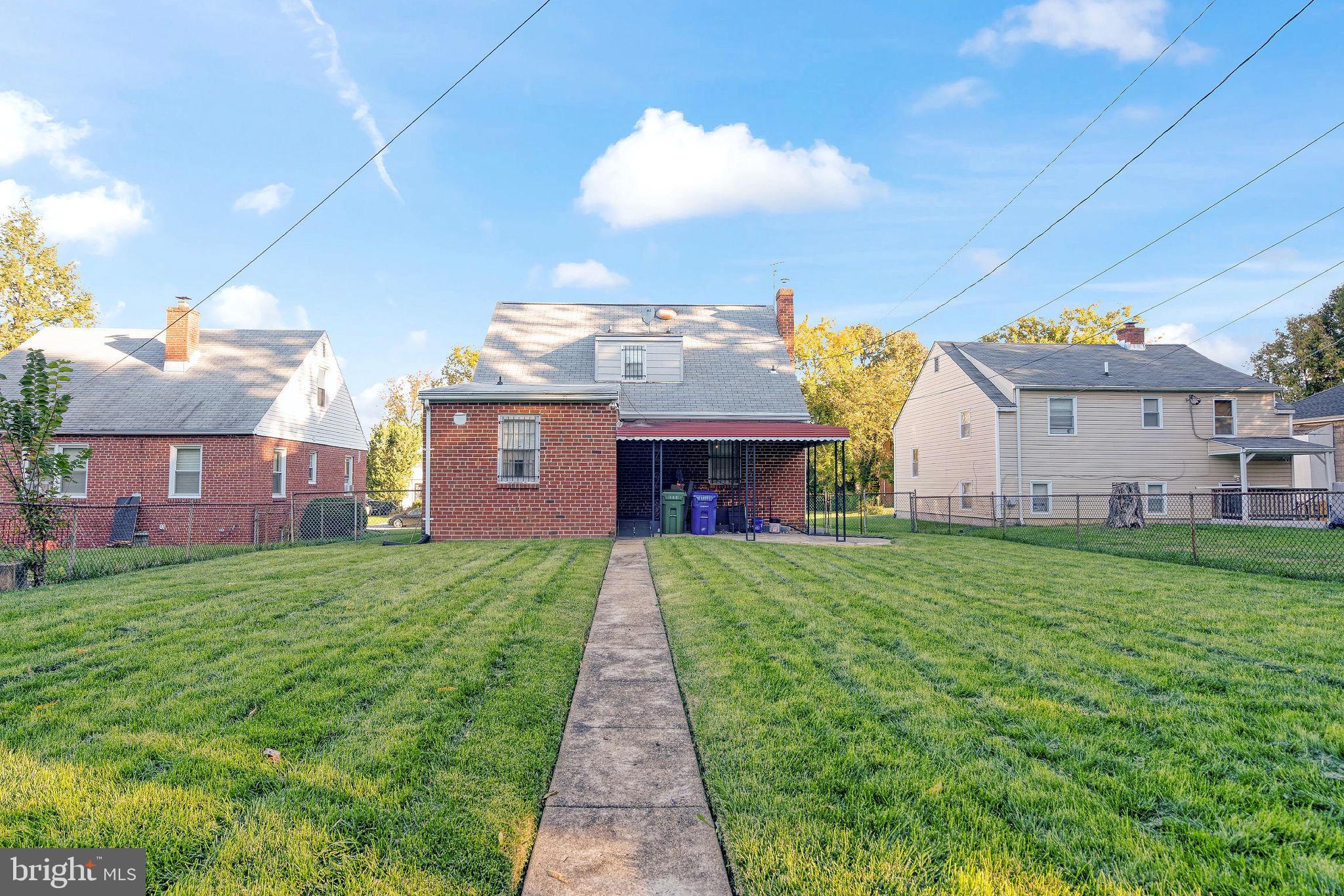 WEST ARLINGTON - Residential