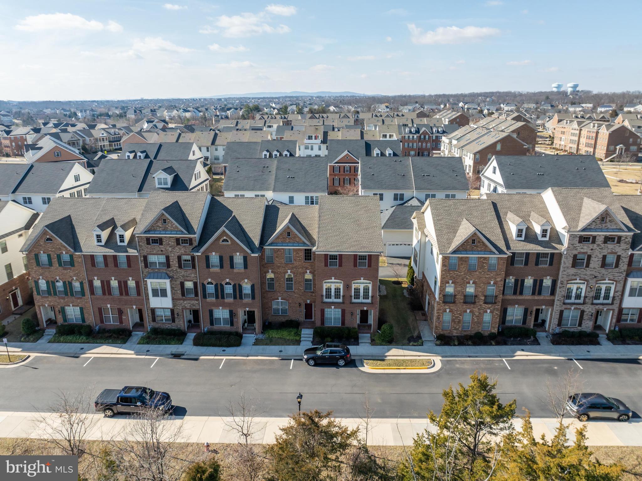 MOOREFIELD STATION - Residential