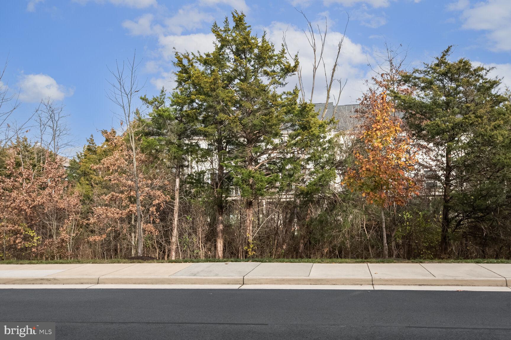 MOOREFIELD STATION - Residential