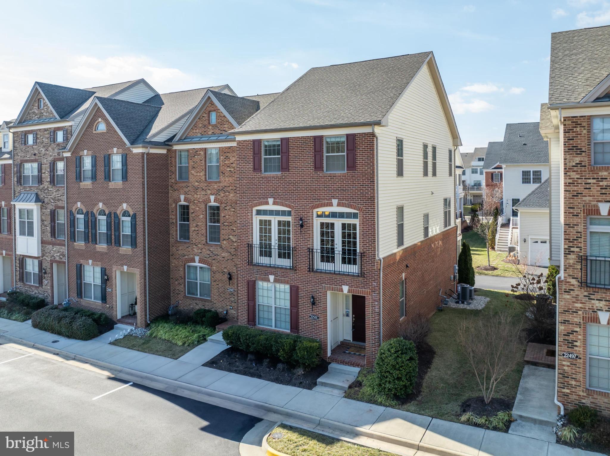 MOOREFIELD STATION - Residential