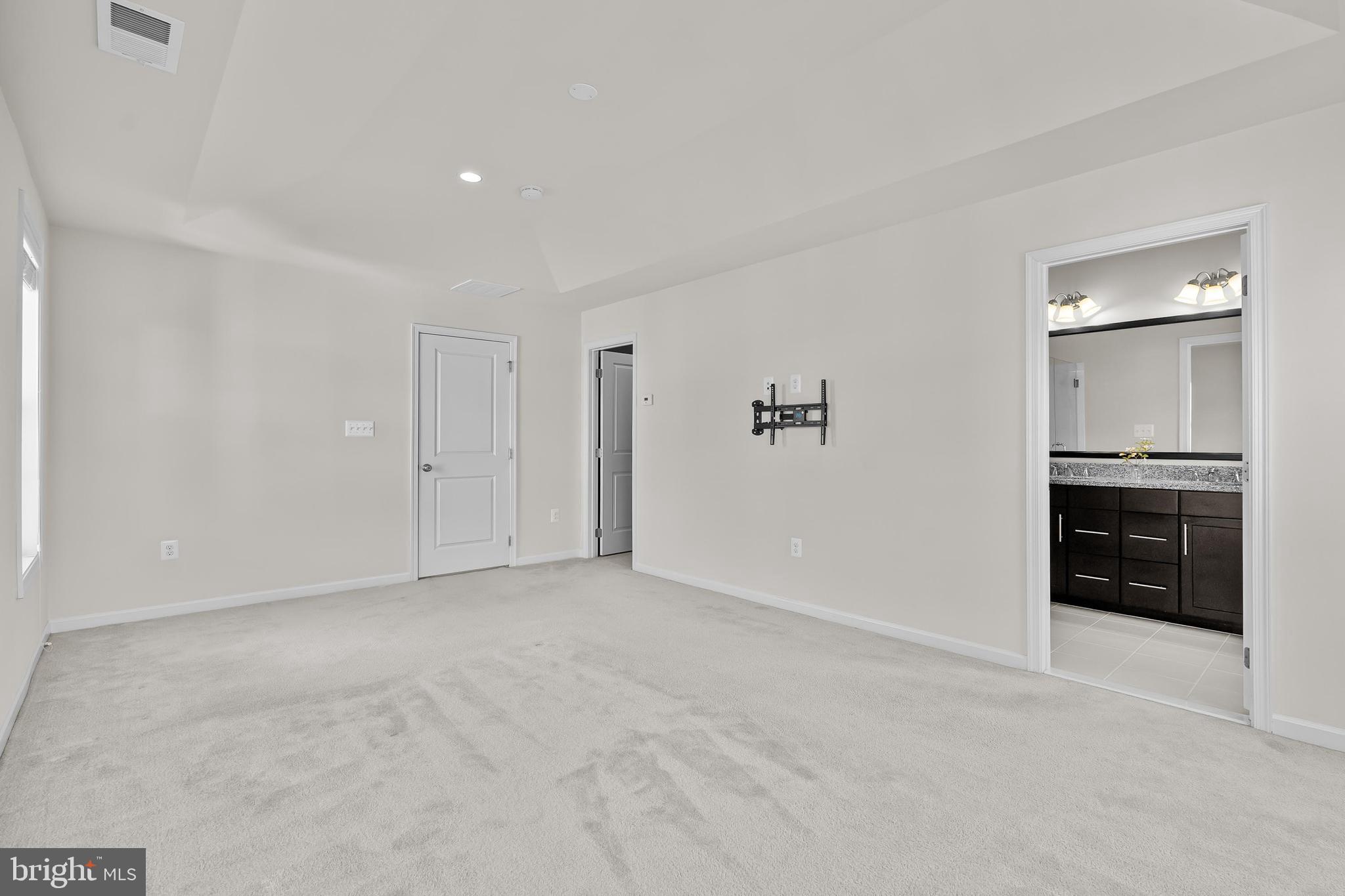 MOOREFIELD STATION - Residential