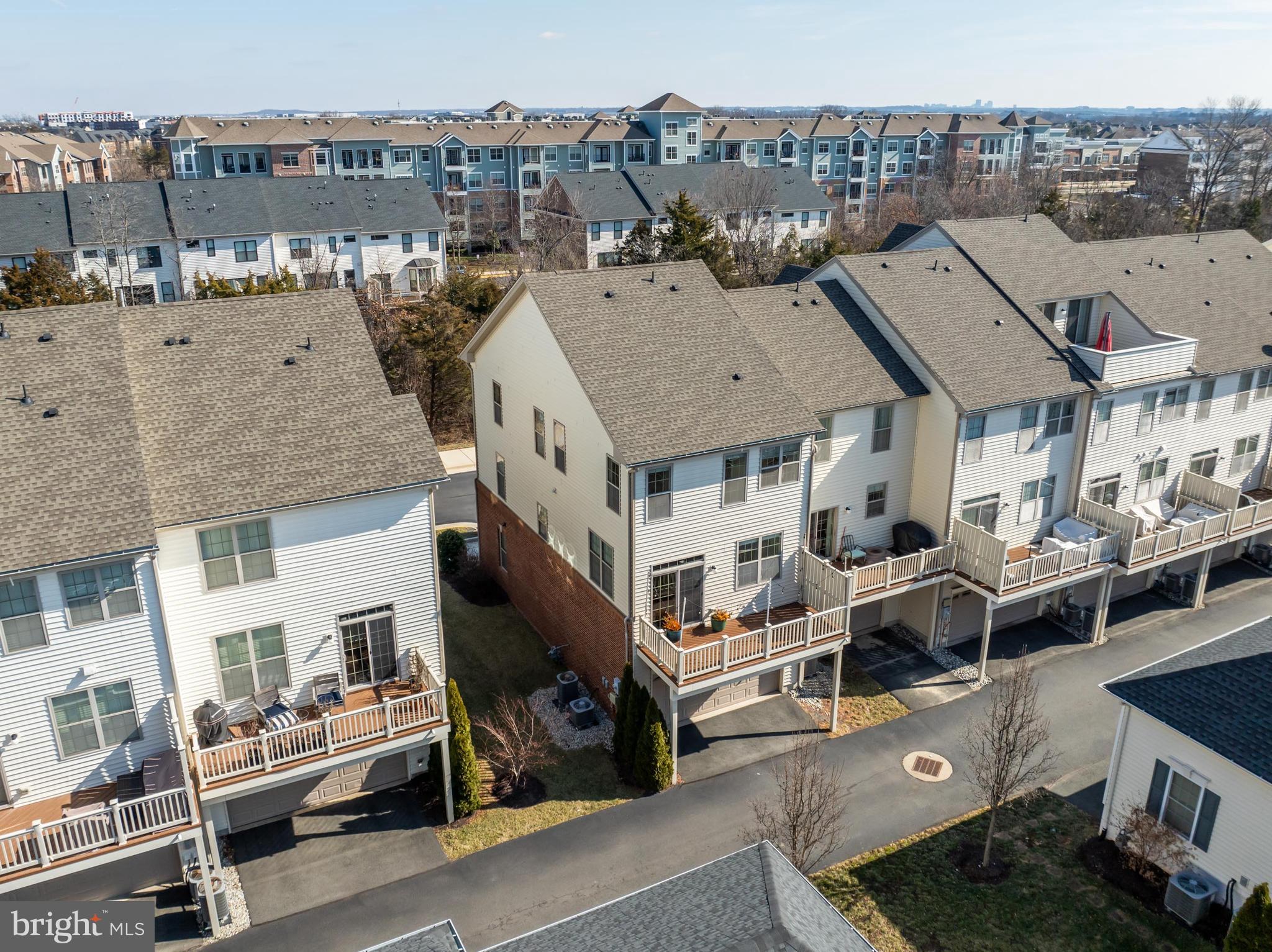 MOOREFIELD STATION - Residential