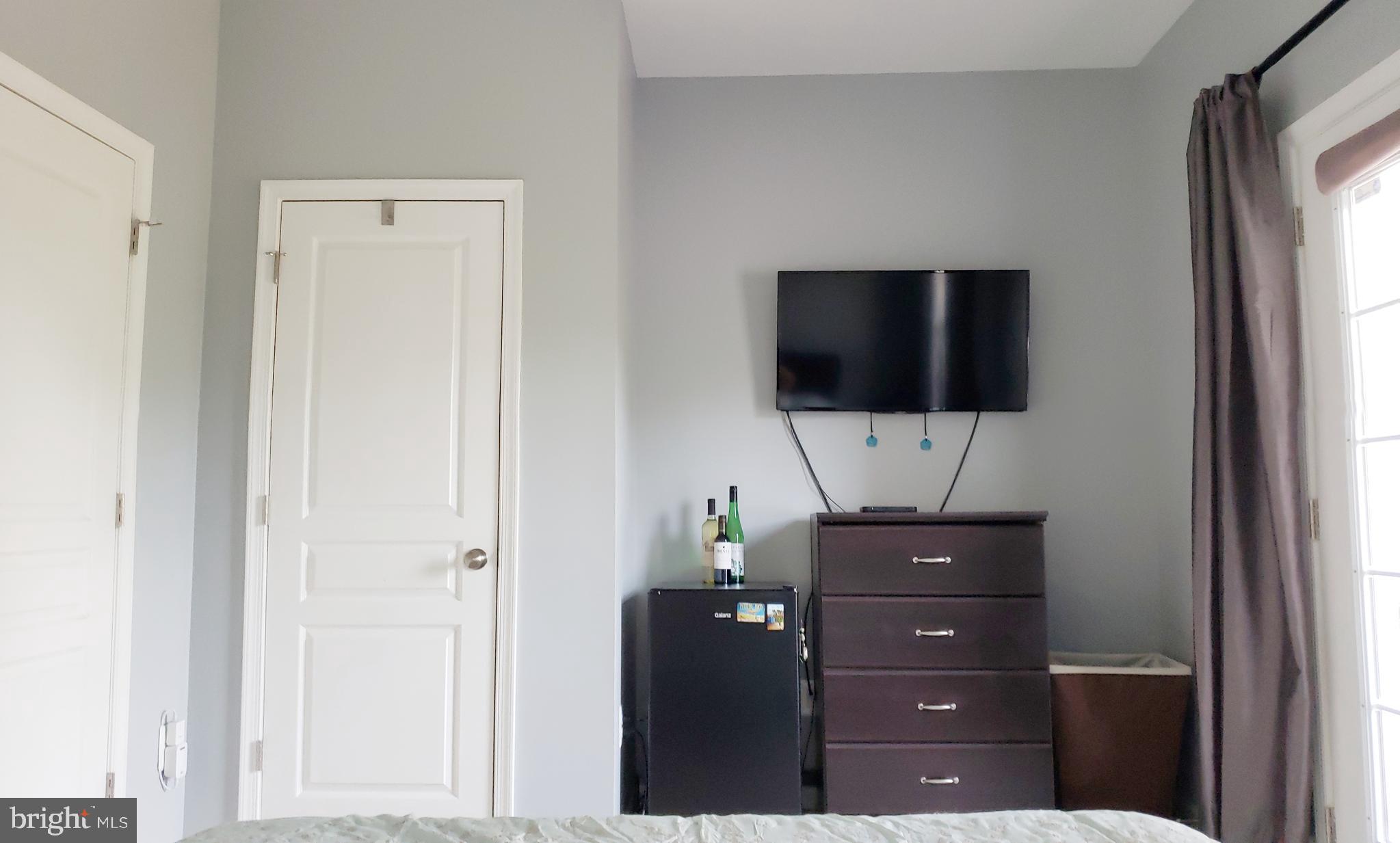 POTOMAC CREST - Residential Lease