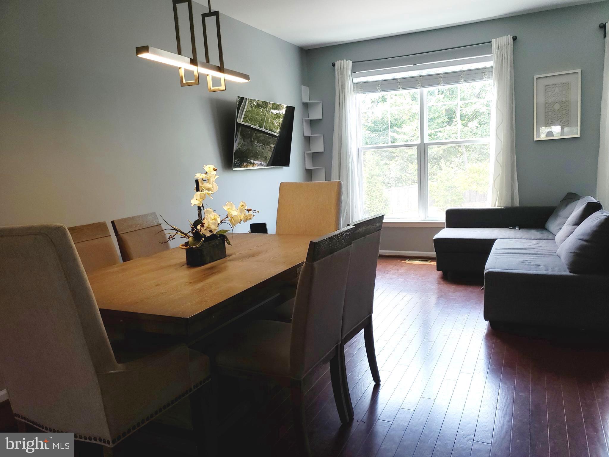 POTOMAC CREST - Residential Lease