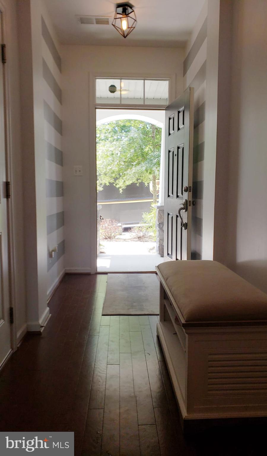 POTOMAC CREST - Residential Lease