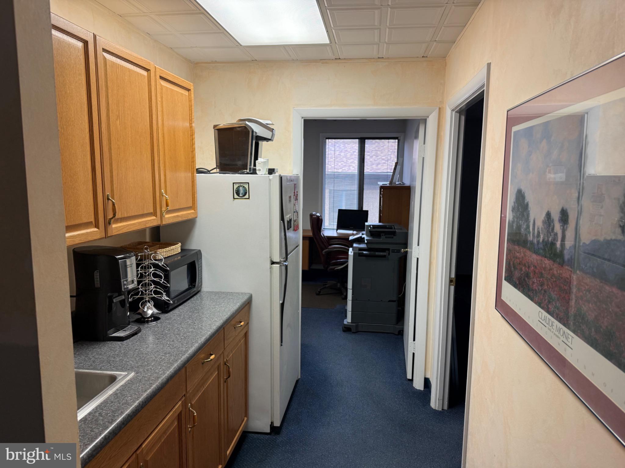 OAKLAND MILLS - Commercial Sale