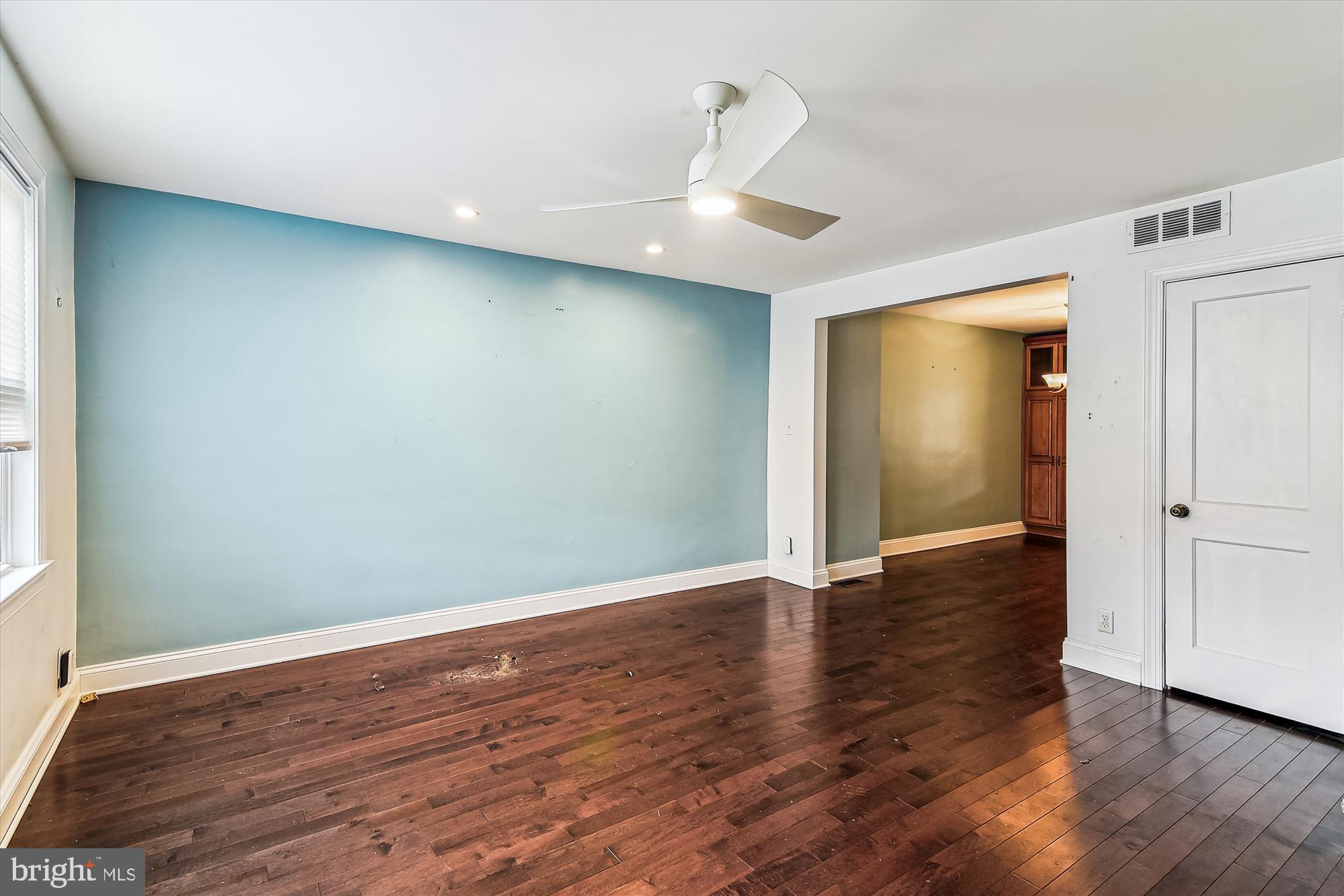 GAYLORD MANOR - Residential