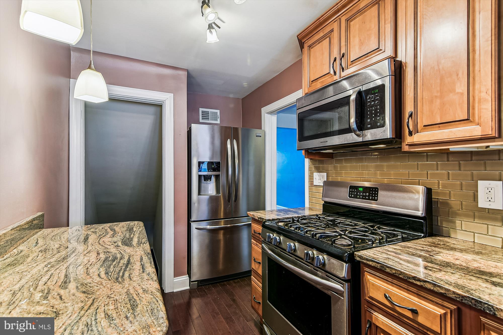 GAYLORD MANOR - Residential