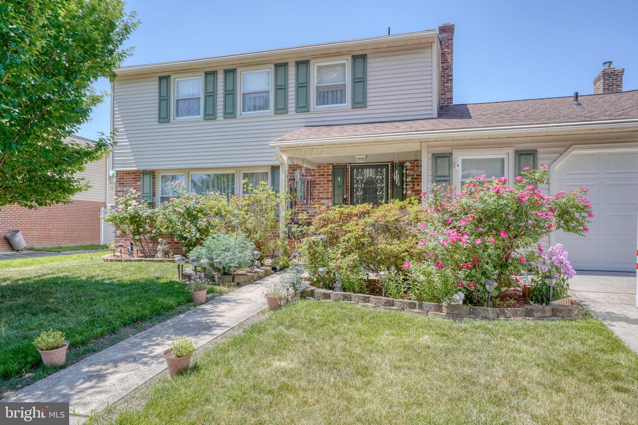 860 WILSON DRIVE